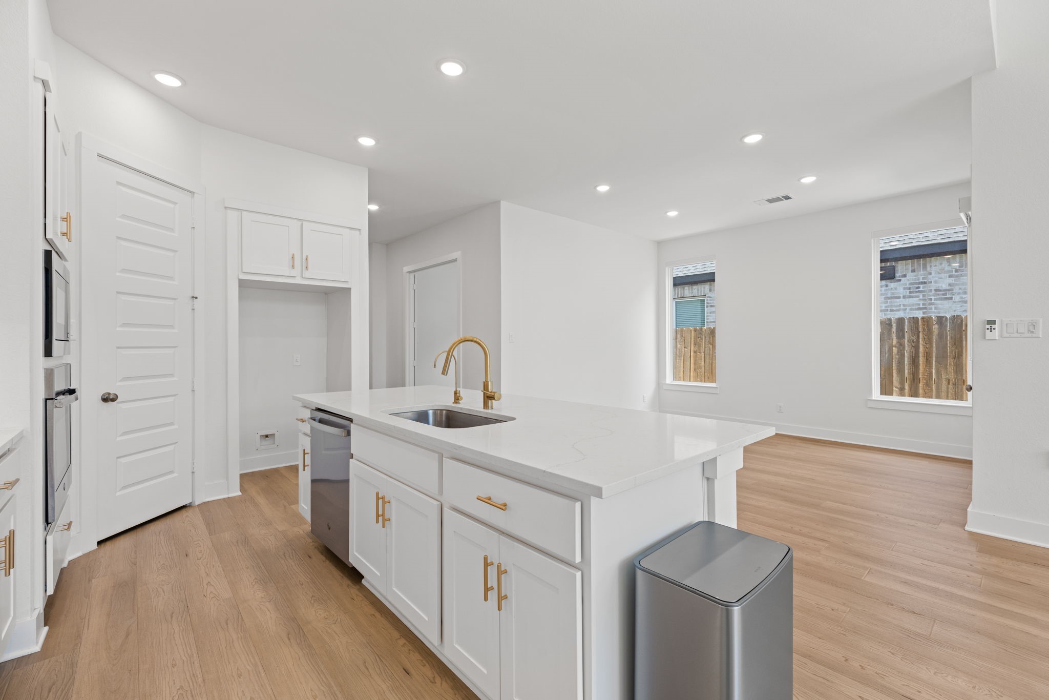 9211 Fury Landing Lane Property Photo 13