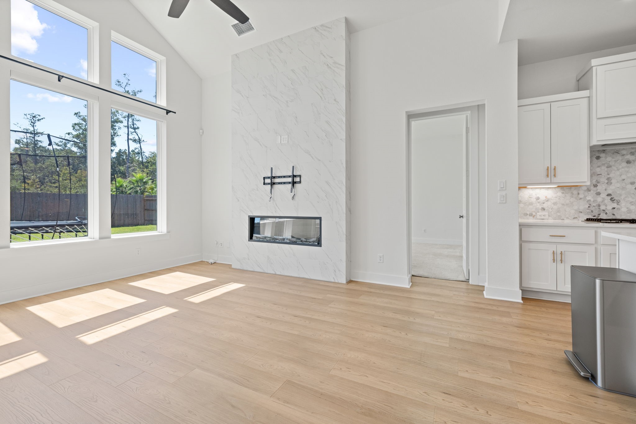 9211 Fury Landing Lane Property Photo 15