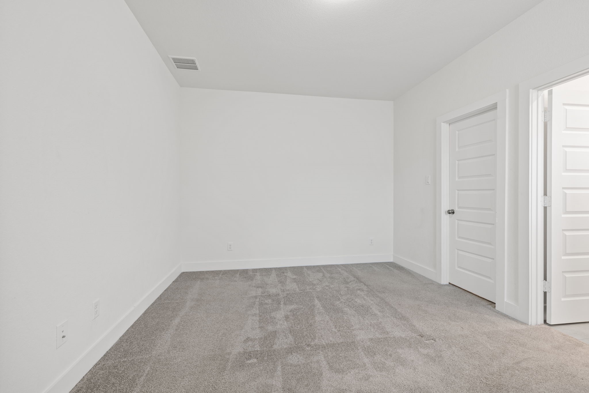 9211 Fury Landing Lane Property Photo 33
