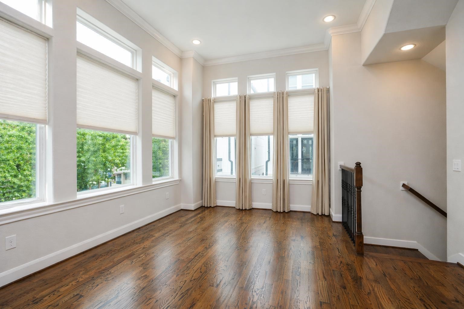 2212 Stuart Street Property Photo 6