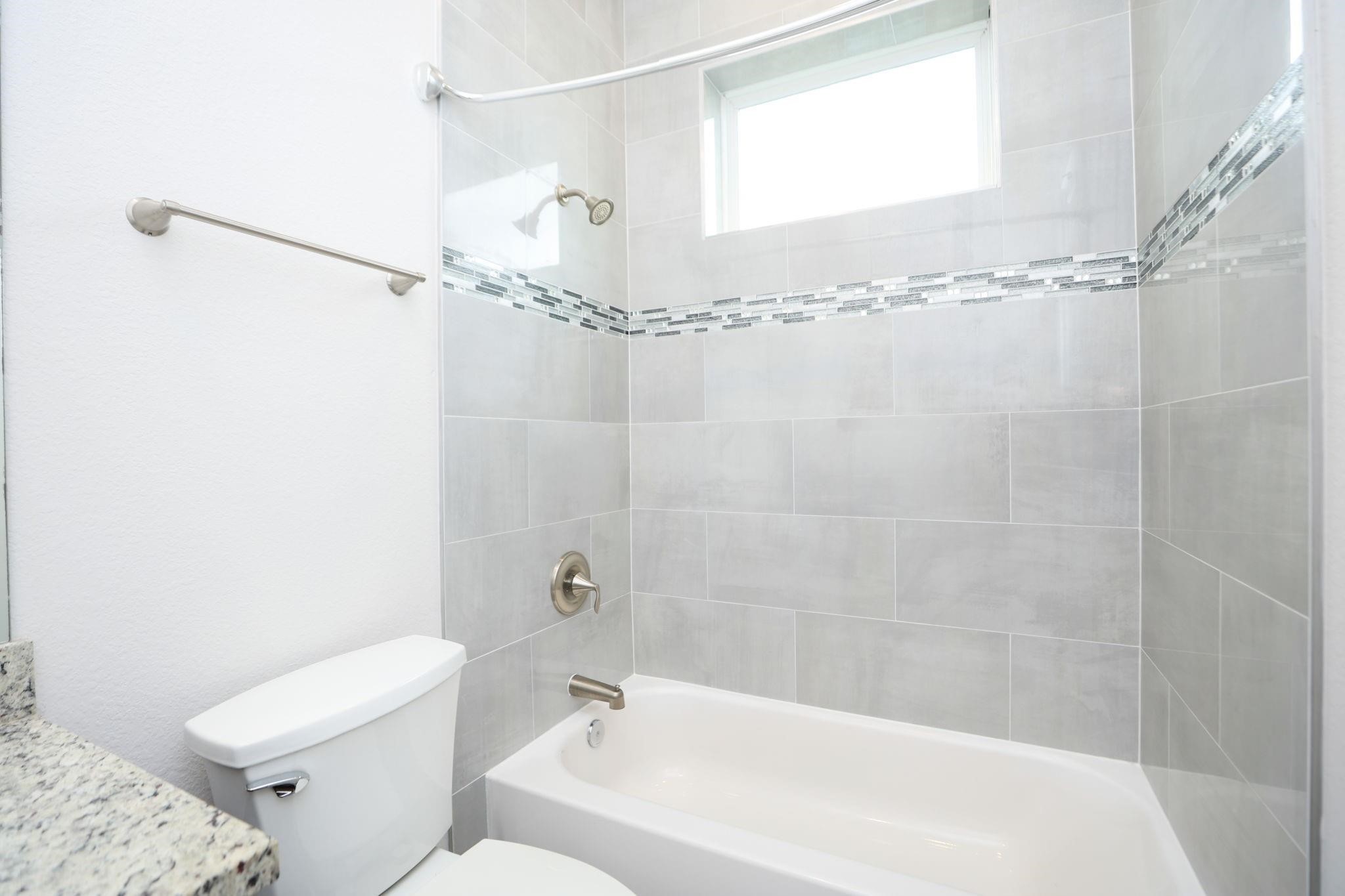 2212 Stuart Street Property Photo 11