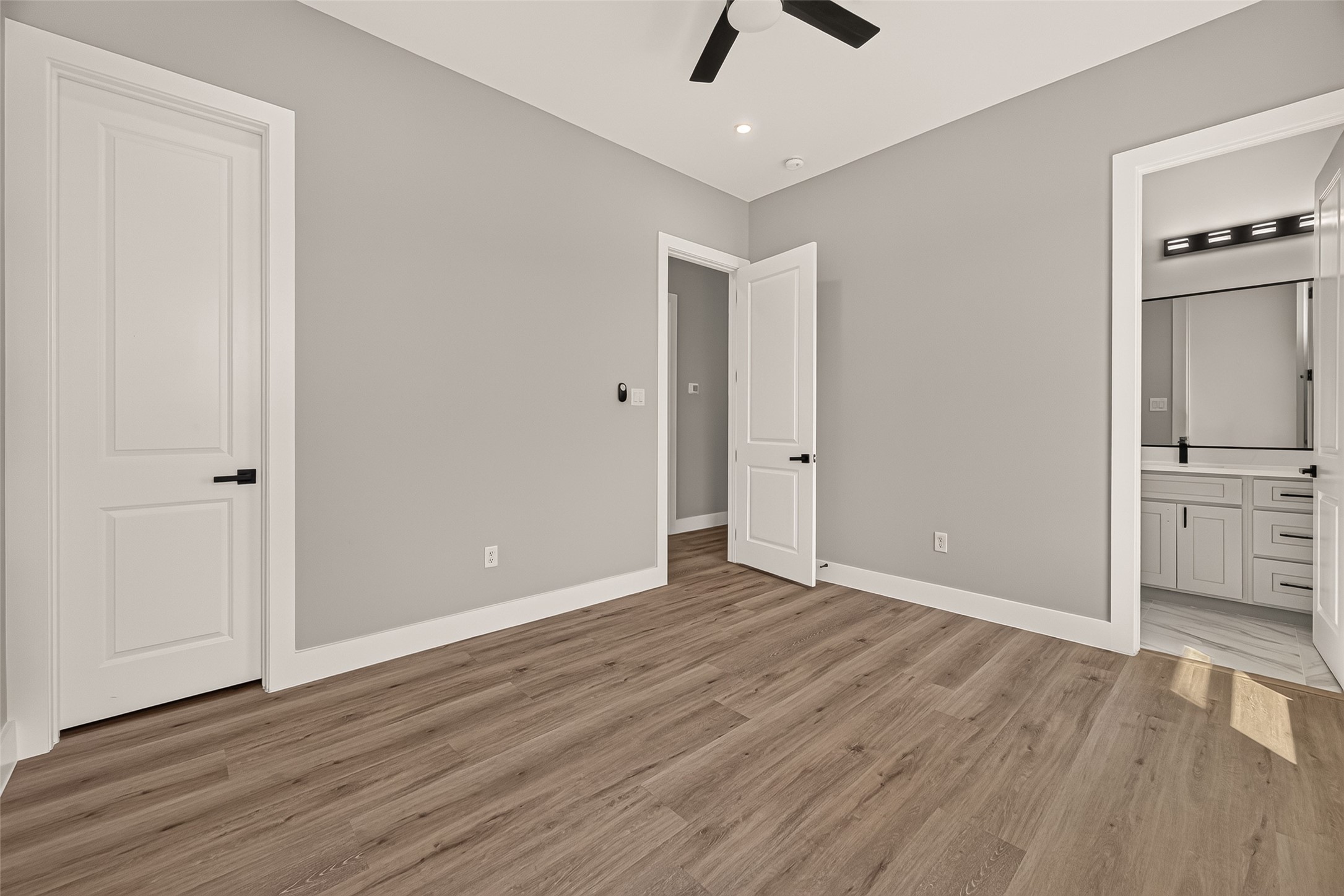 3367 Yellowstone Boulevard Property Photo 25