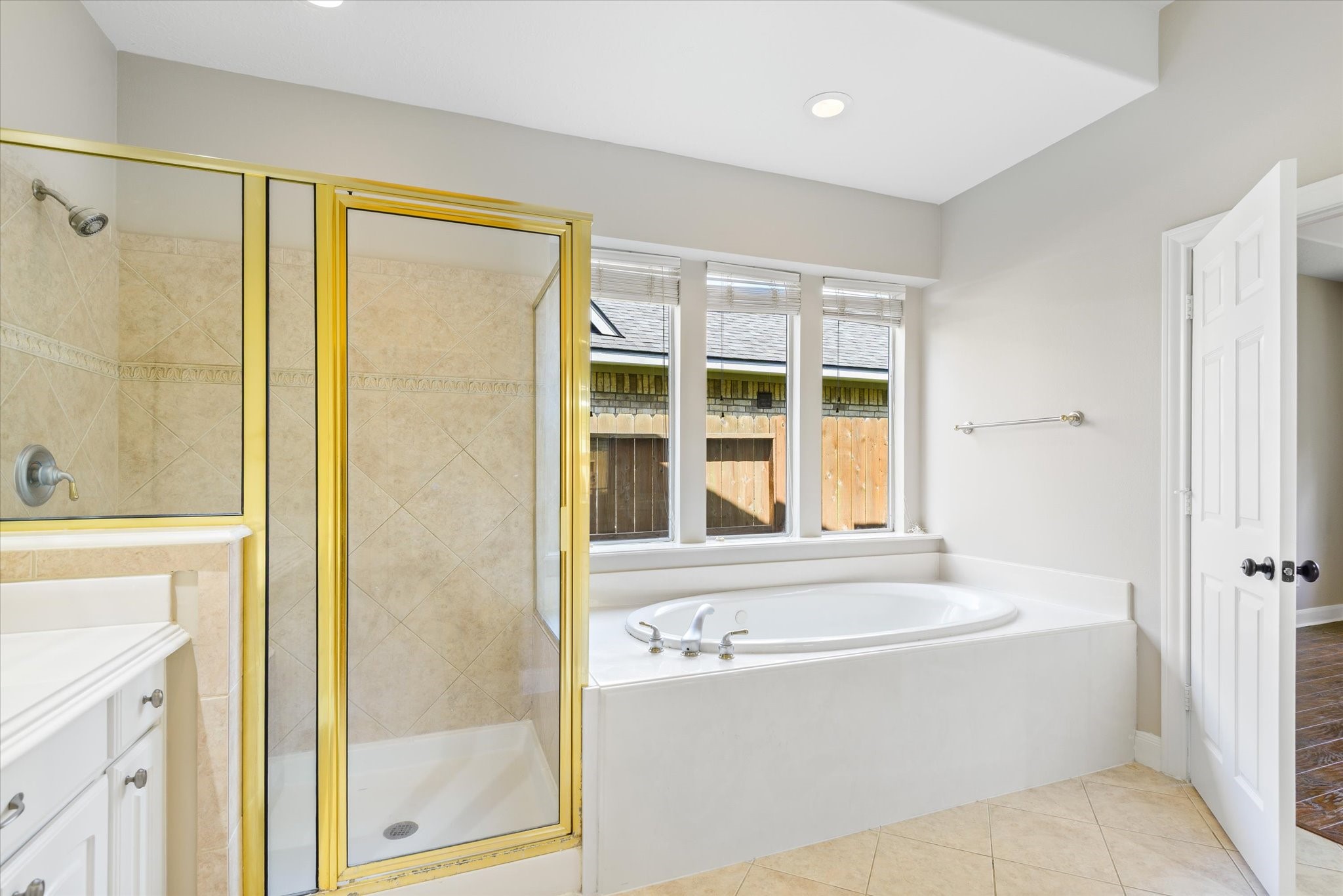 2635 Katie Harbor Drive Property Photo 15