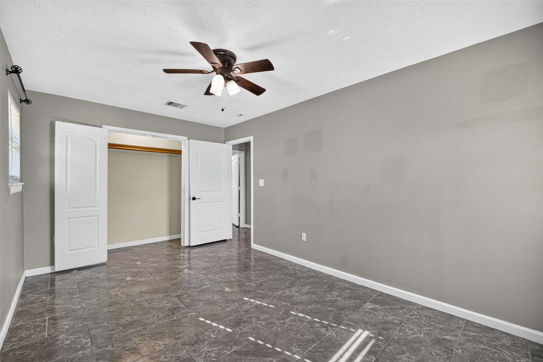 627 West Drive Property Photo 24