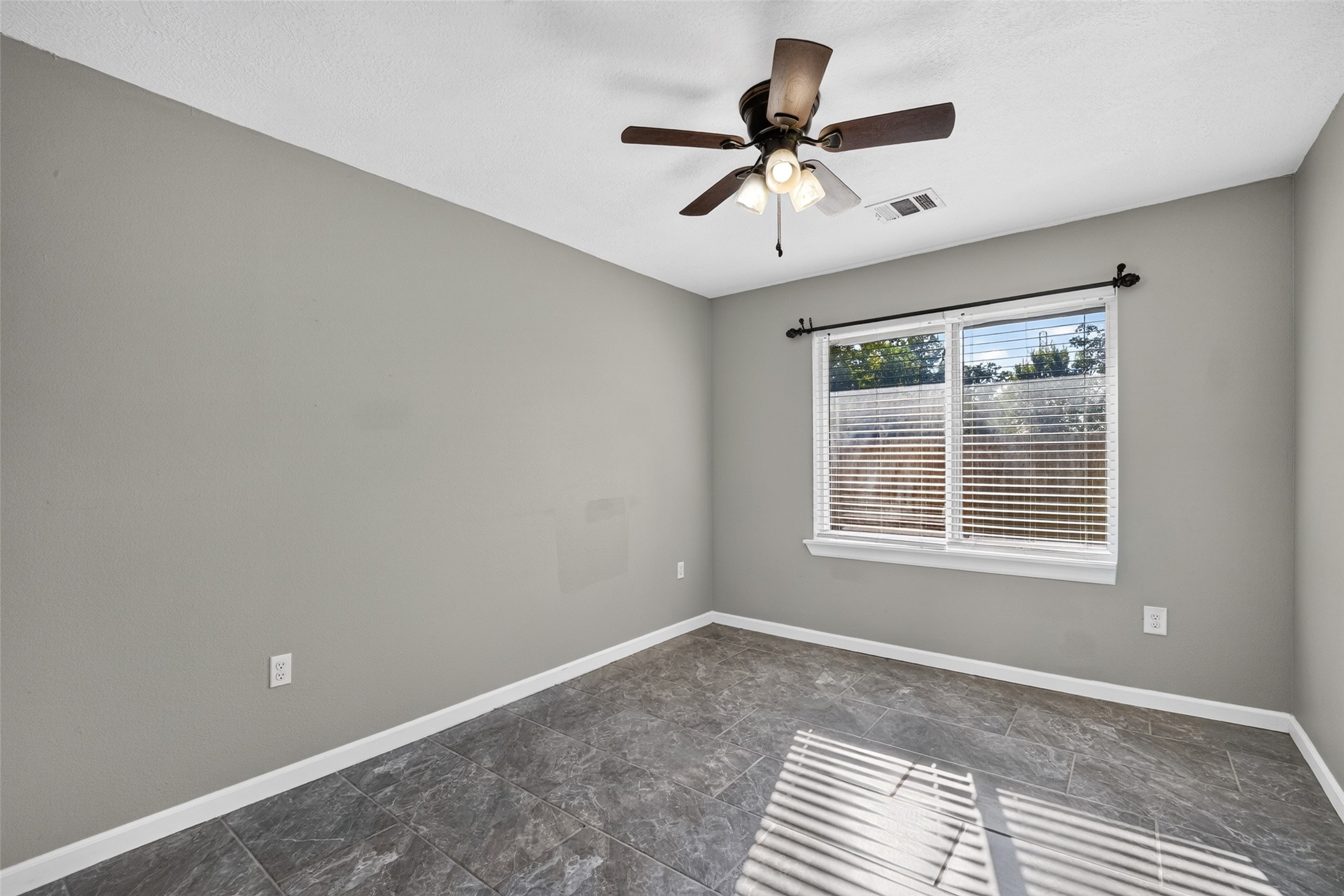 627 West Drive Property Photo 27