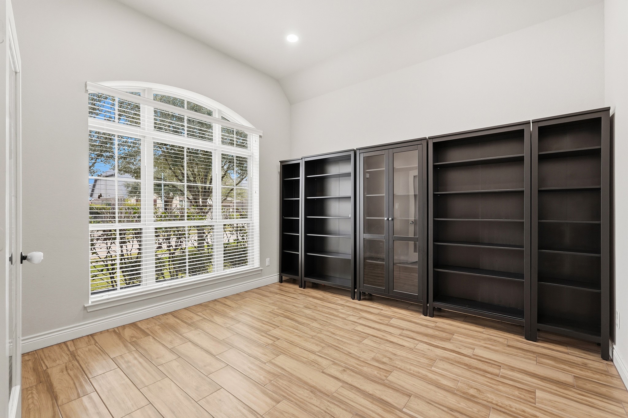 29203 Erica Lee Court Property Photo 6