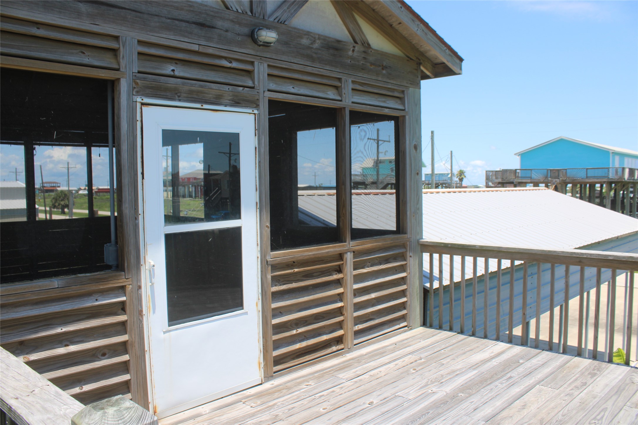 1051 Van Sant Property Photo 7