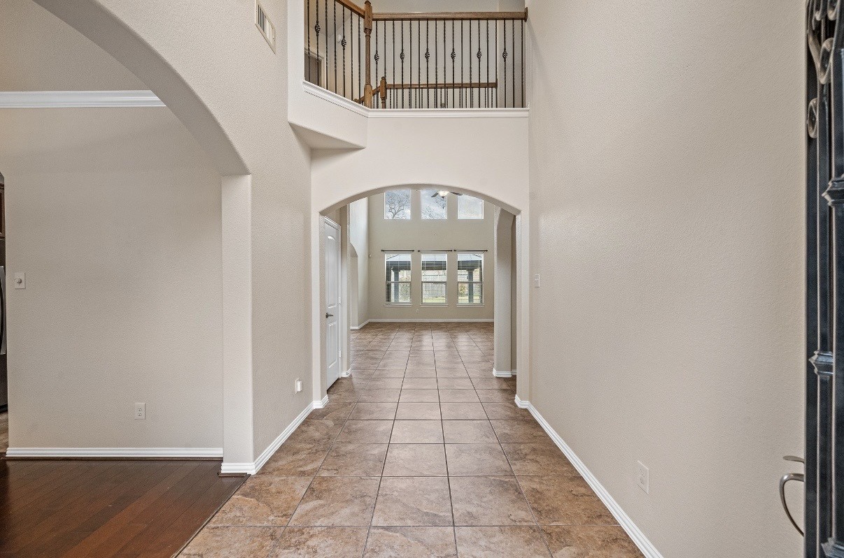 20801 Sheridan Heights Lane Property Photo 4