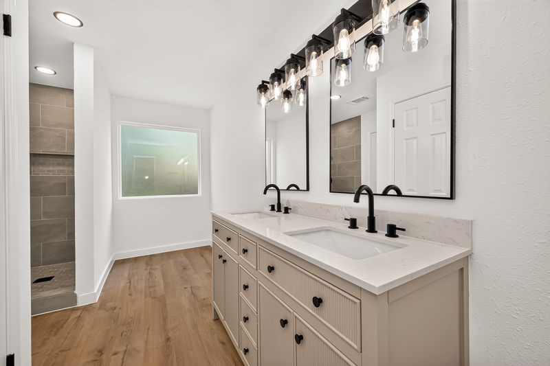 2231 Rolling Glen Drive Property Photo 17