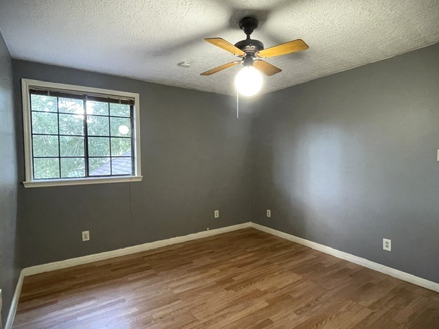 16427 Dunmoor Drive Property Photo 5