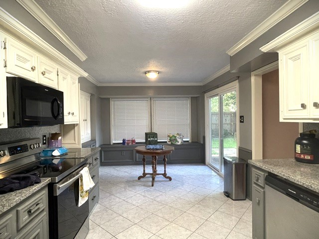 16427 Dunmoor Drive Property Photo 12