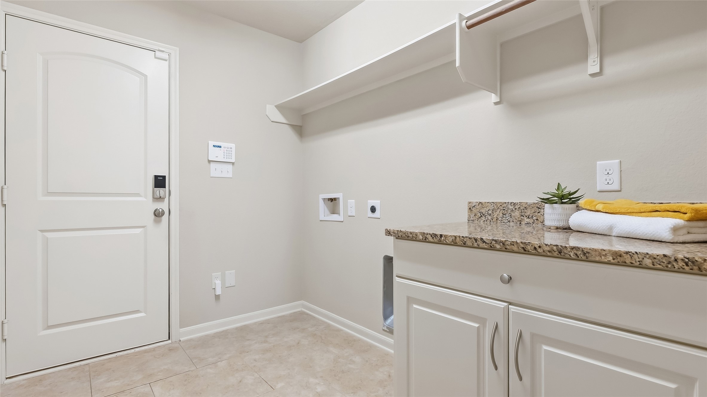 4142 Shallow Creek Loop Property Photo 31