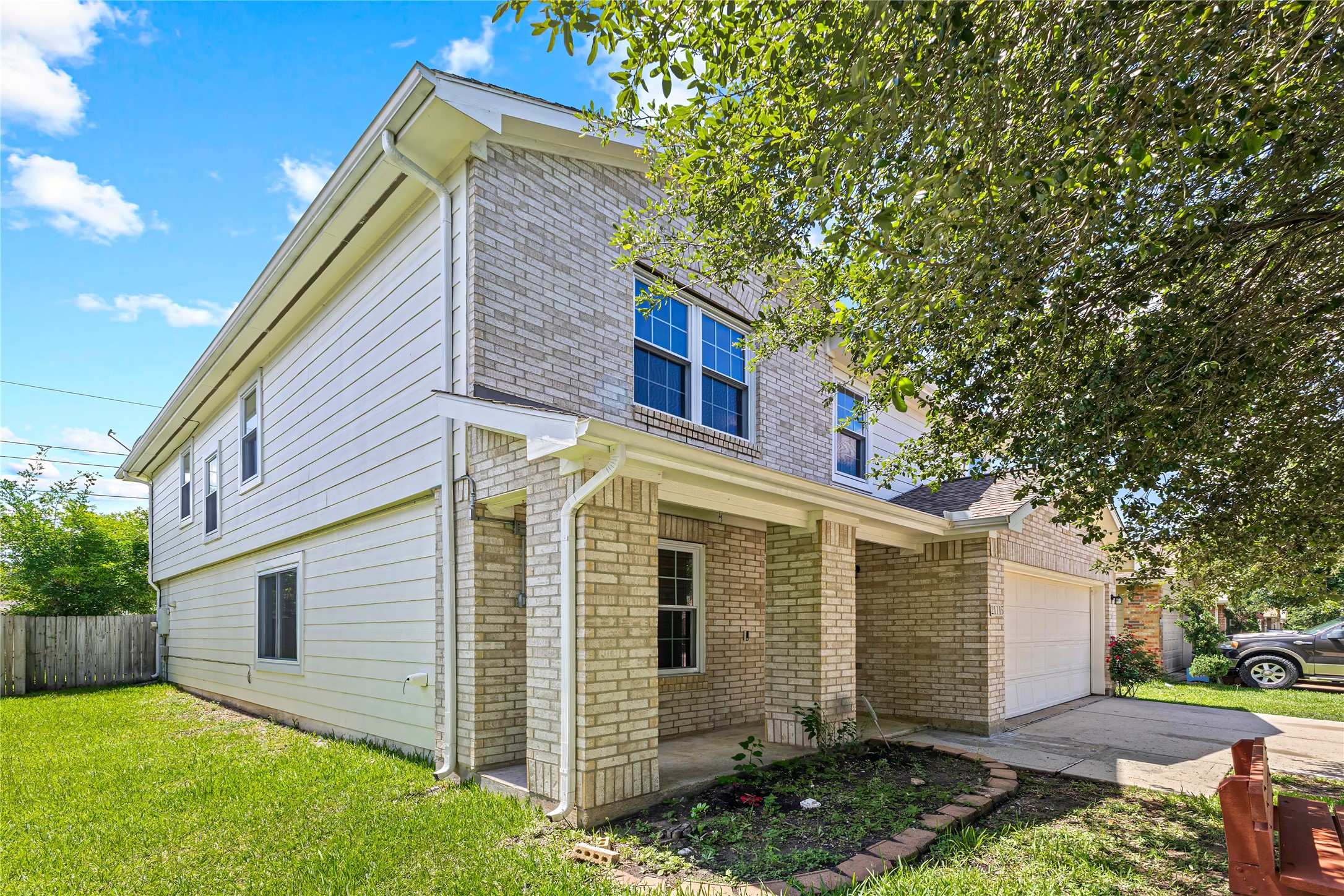 21115 Arcadia Park Lane Property Photo 4