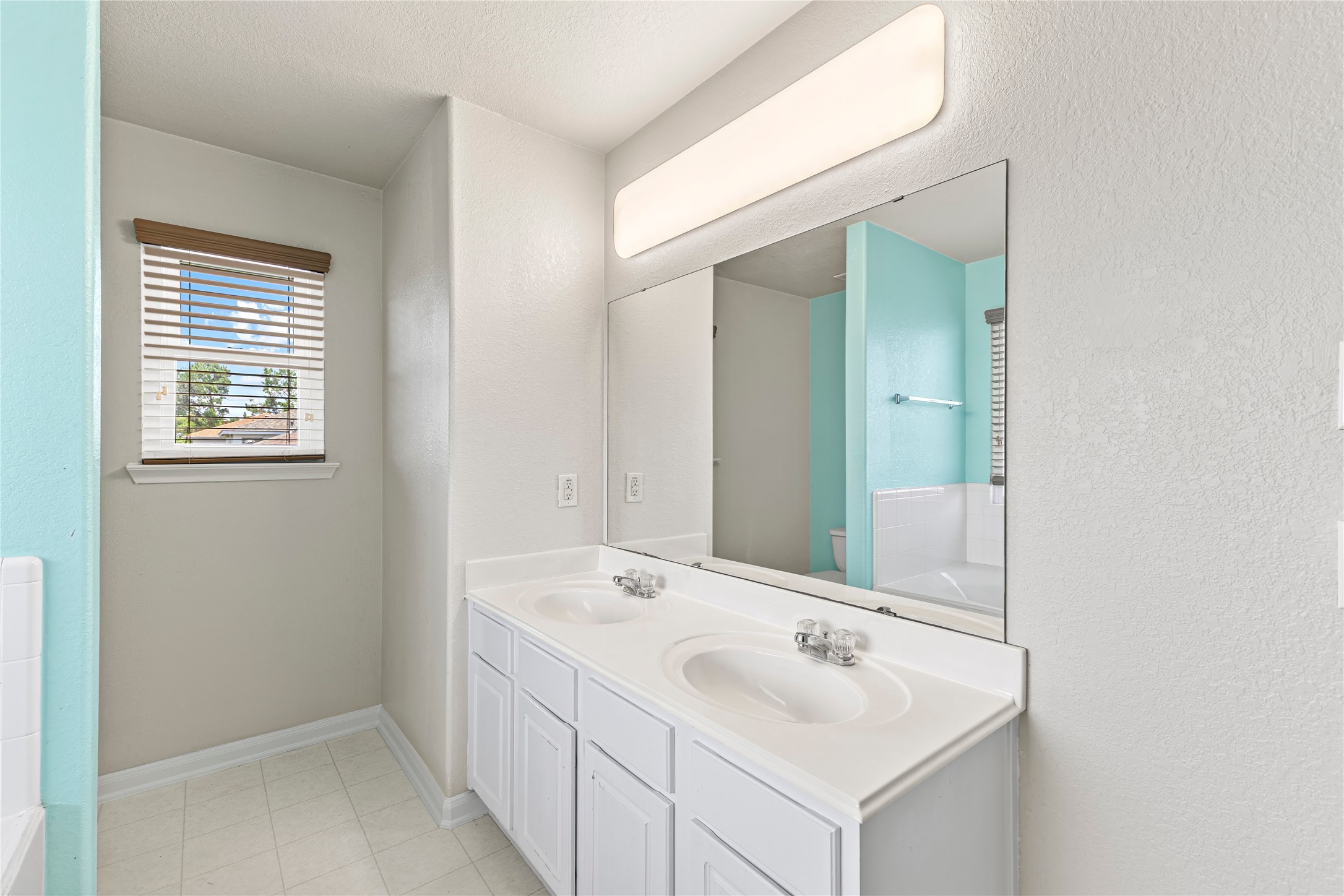 21115 Arcadia Park Lane Property Photo 21