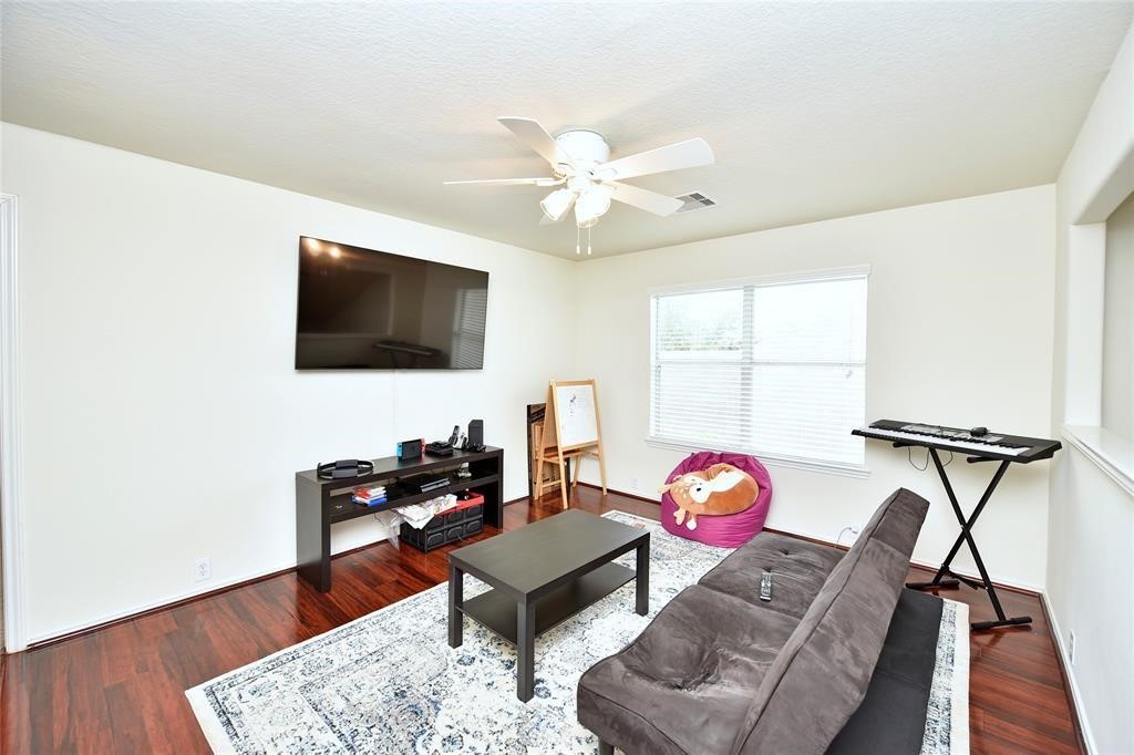 7215 Ravenswood Property Photo 19
