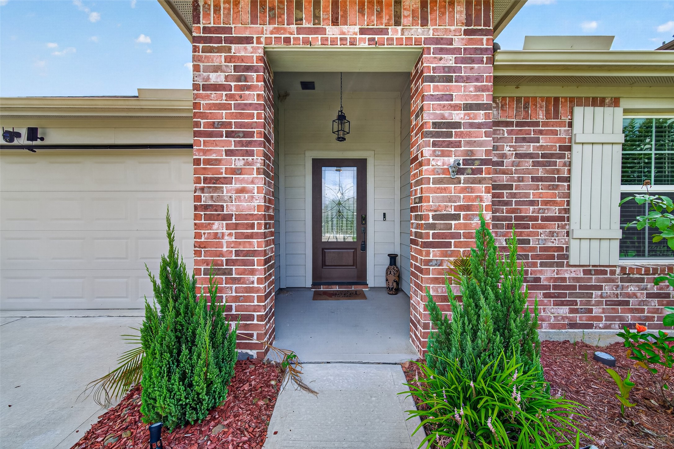 14319 Rain Drive Property Photo 2