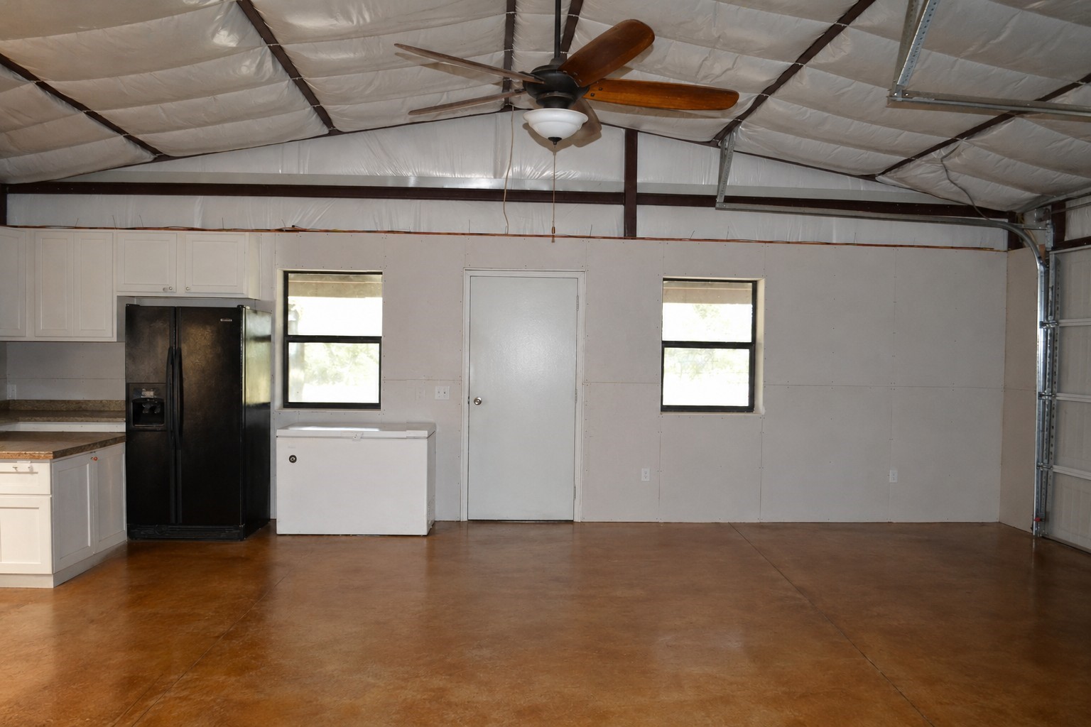 211 Ringtail Road Property Photo 6