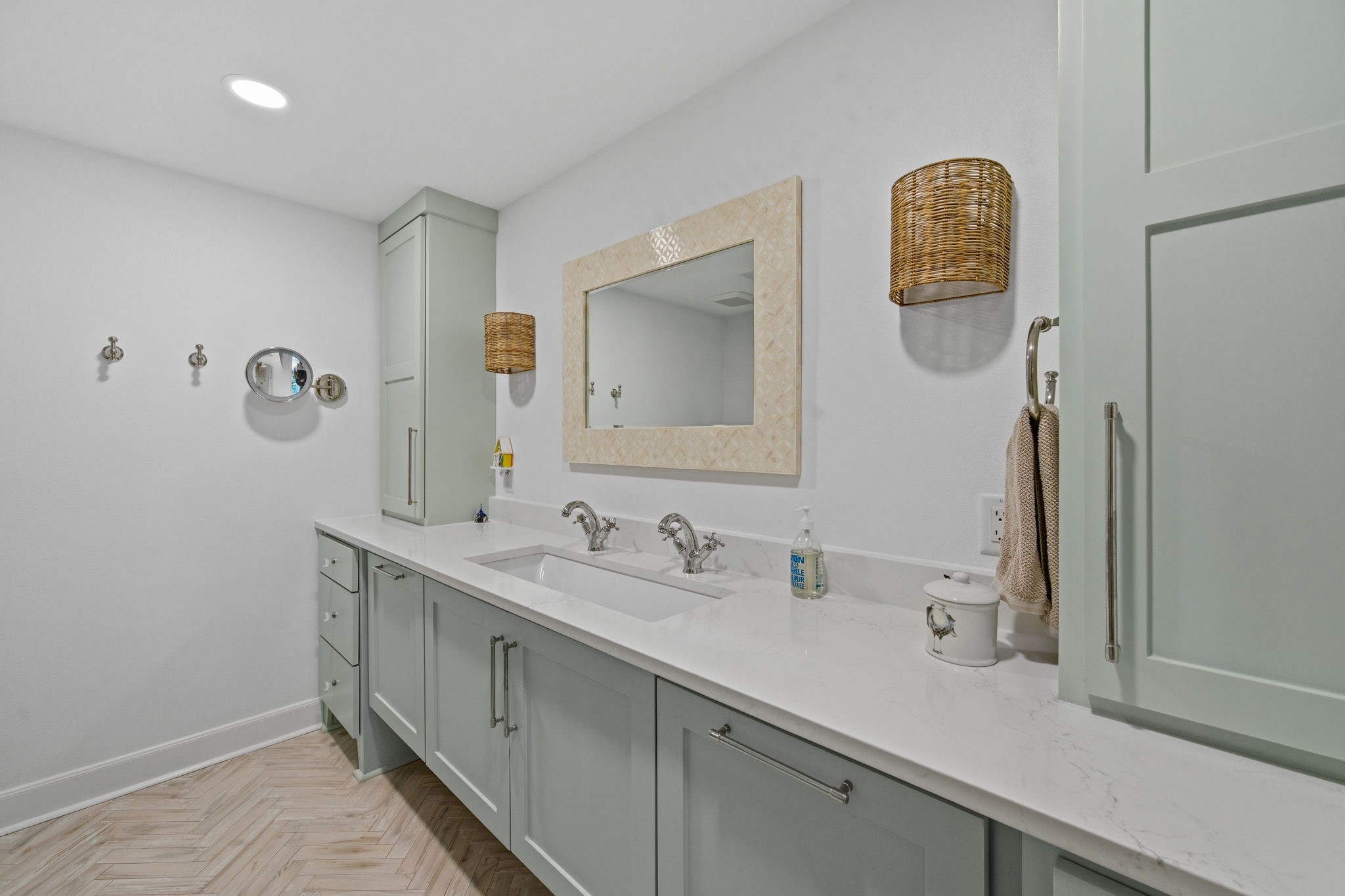 14 Greenway Plaza 2p Property Photo 16