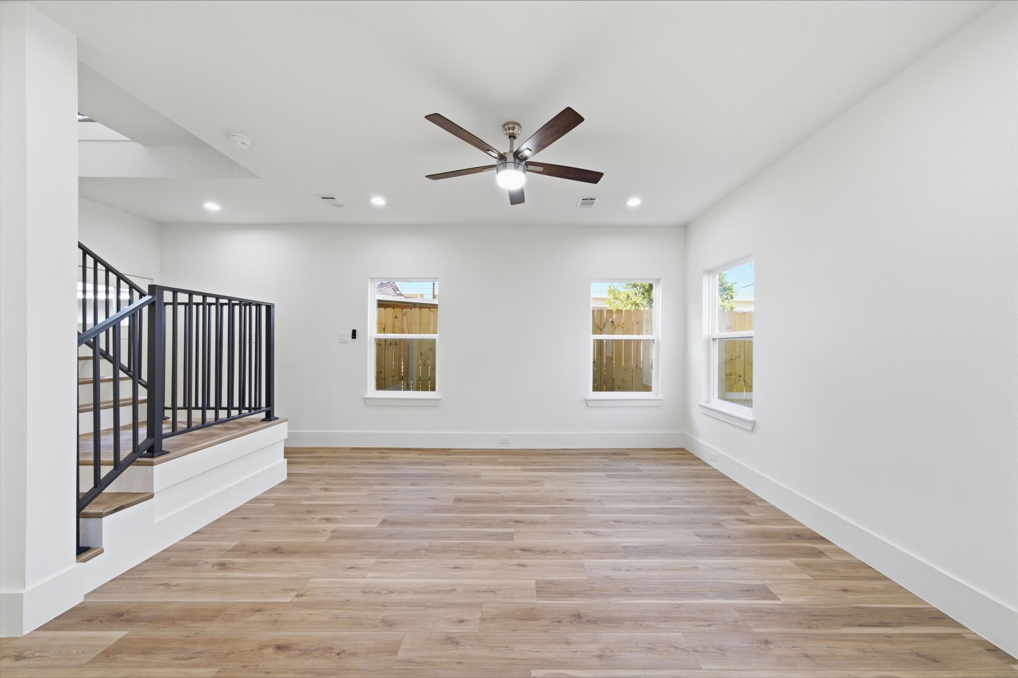 6511 Narcissus Street A Property Photo 12