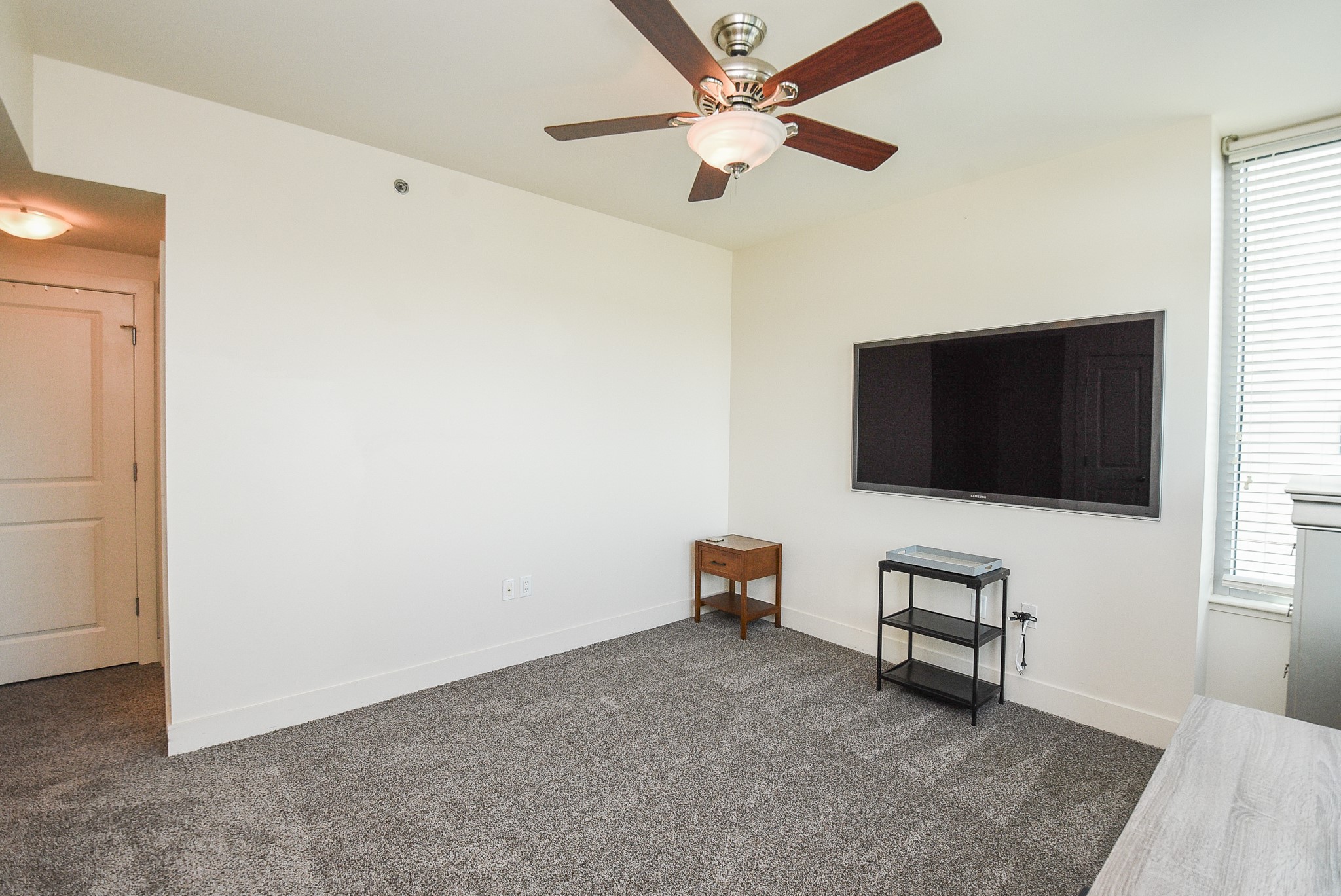801 E Beach Drive Bc0712 Property Photo 16