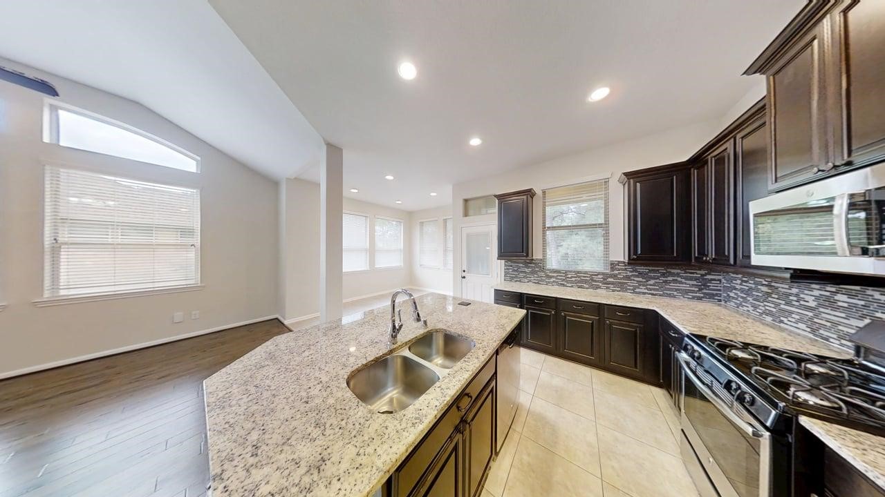 126 Cheswood Forest Place Property Photo 8