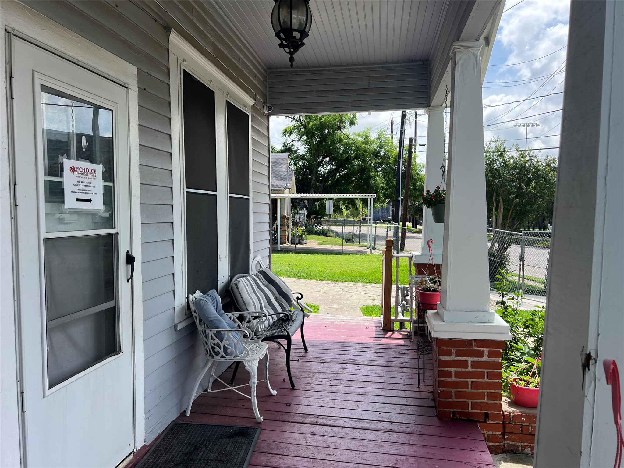 1233 Morris Street Property Photo 4