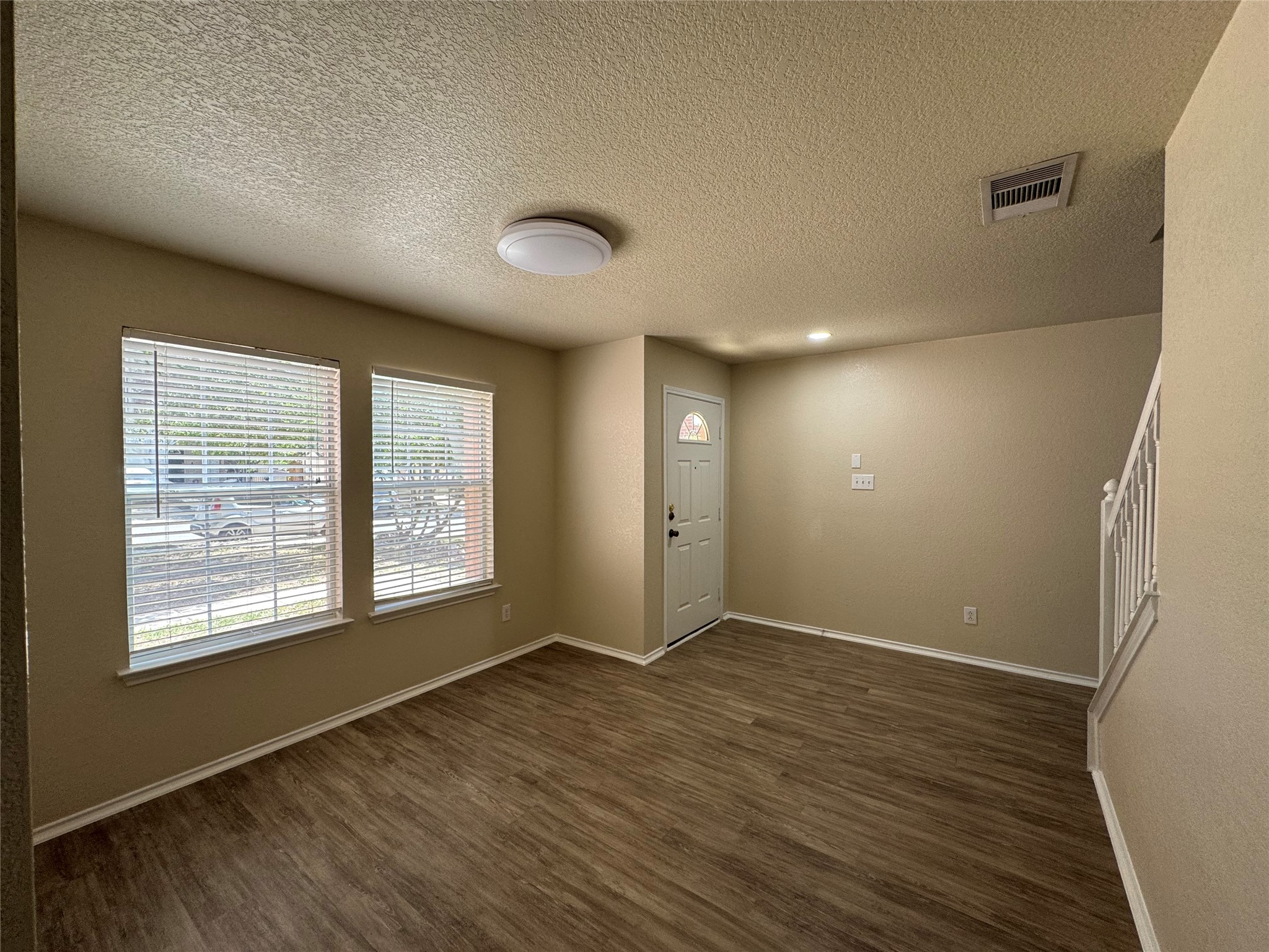 619 Mathis Meadow Property Photo 2