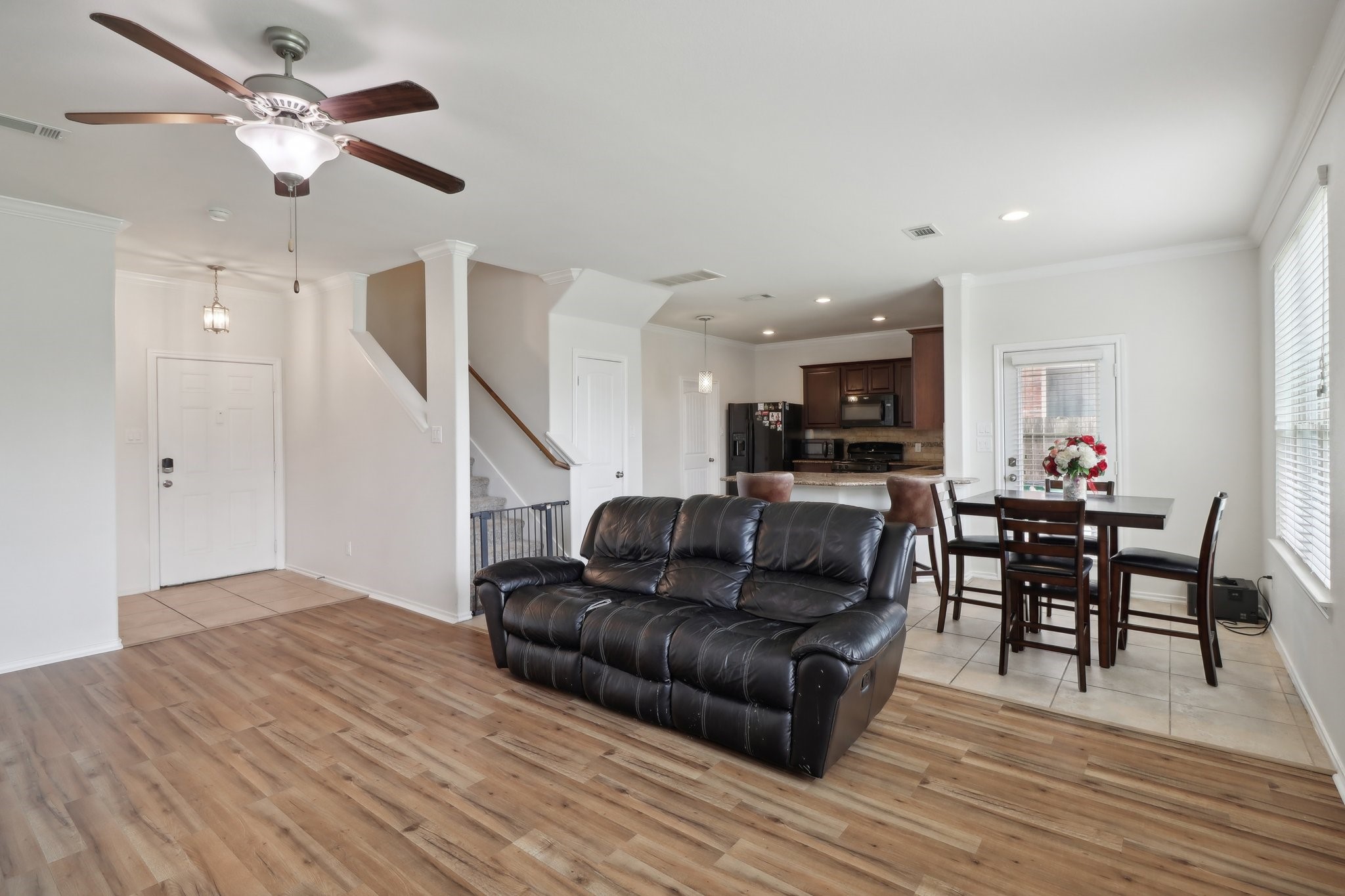 1827 Acorn Glen Trail Property Photo 6