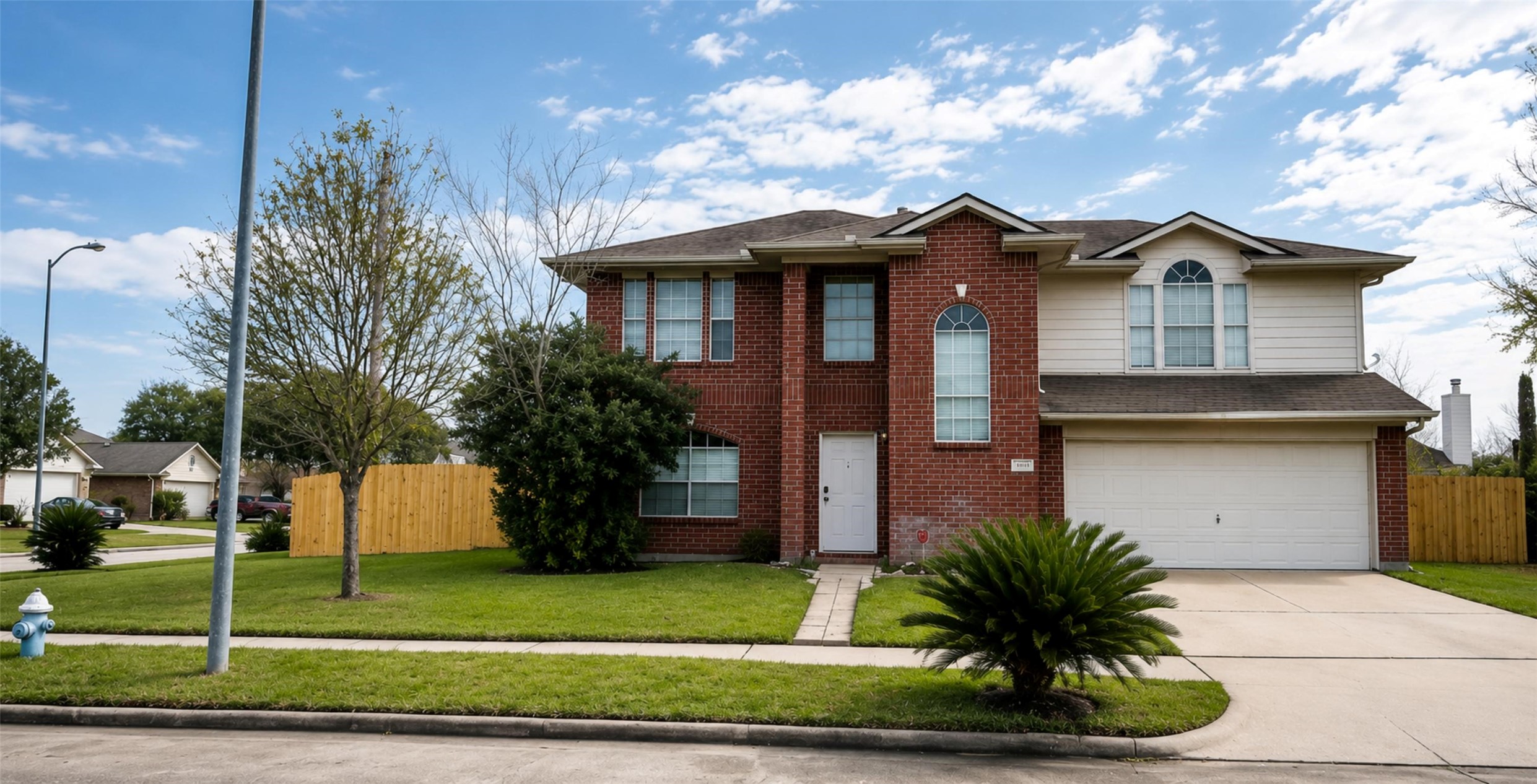 5118 Littleneviss Drive Property Photo 1