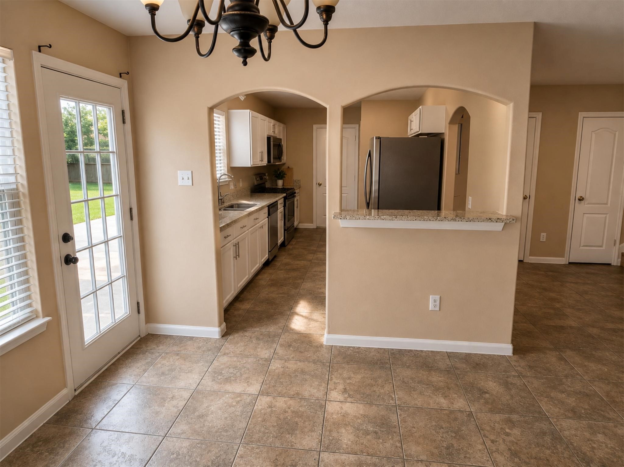 5118 Littleneviss Drive Property Photo 2