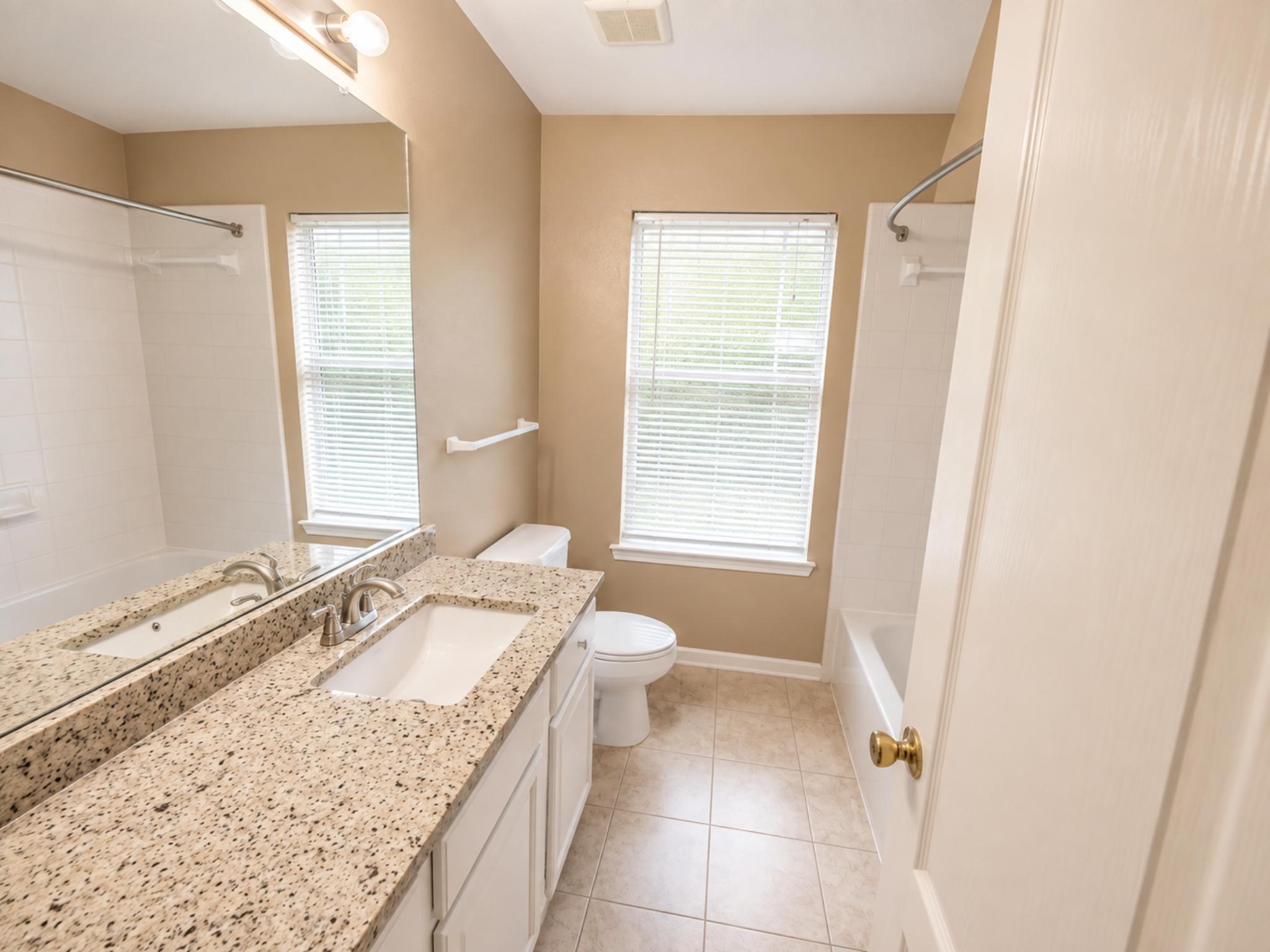 5118 Littleneviss Drive Property Photo 13