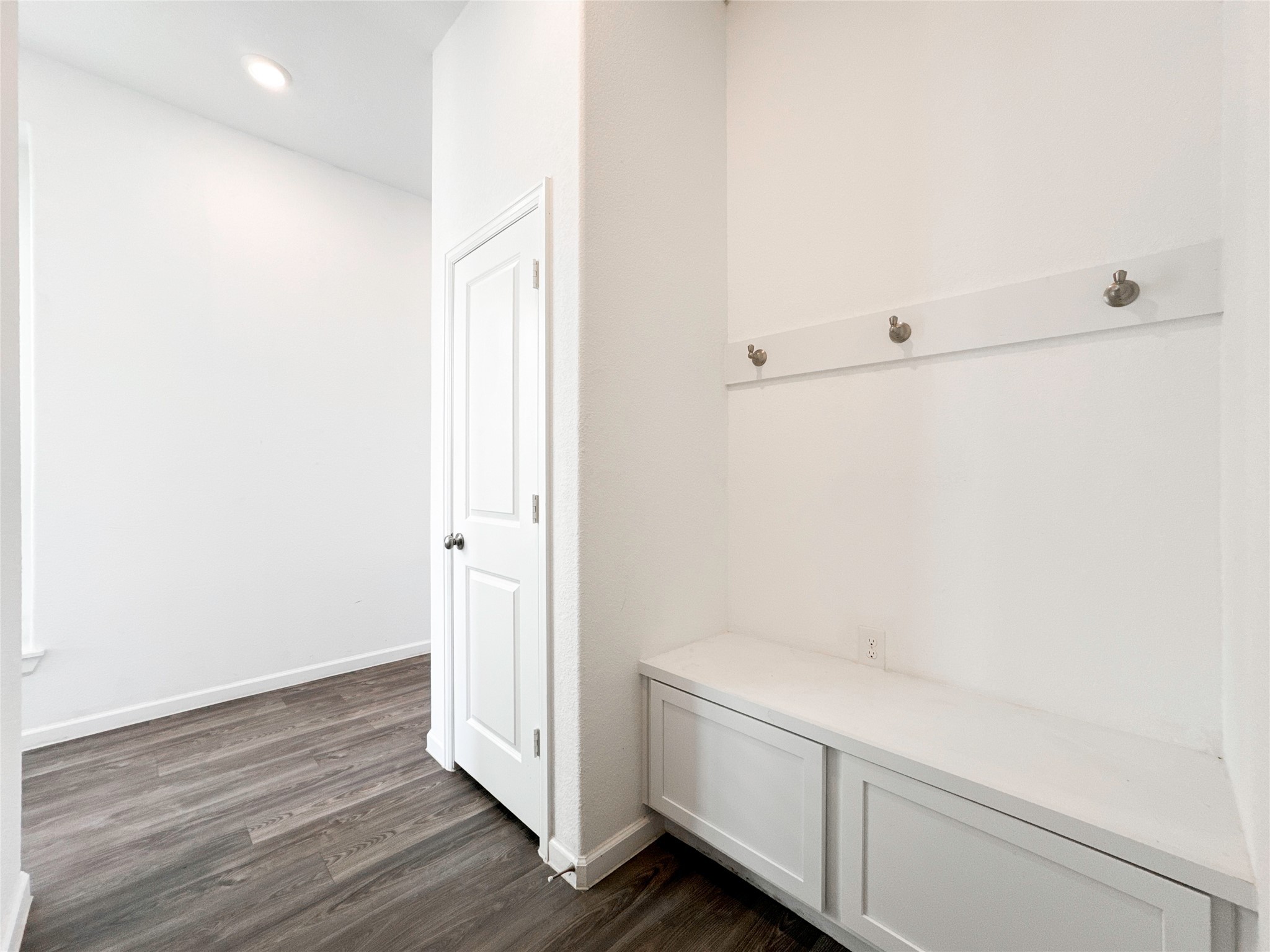 5667 Foggy Vine Court Property Photo 7