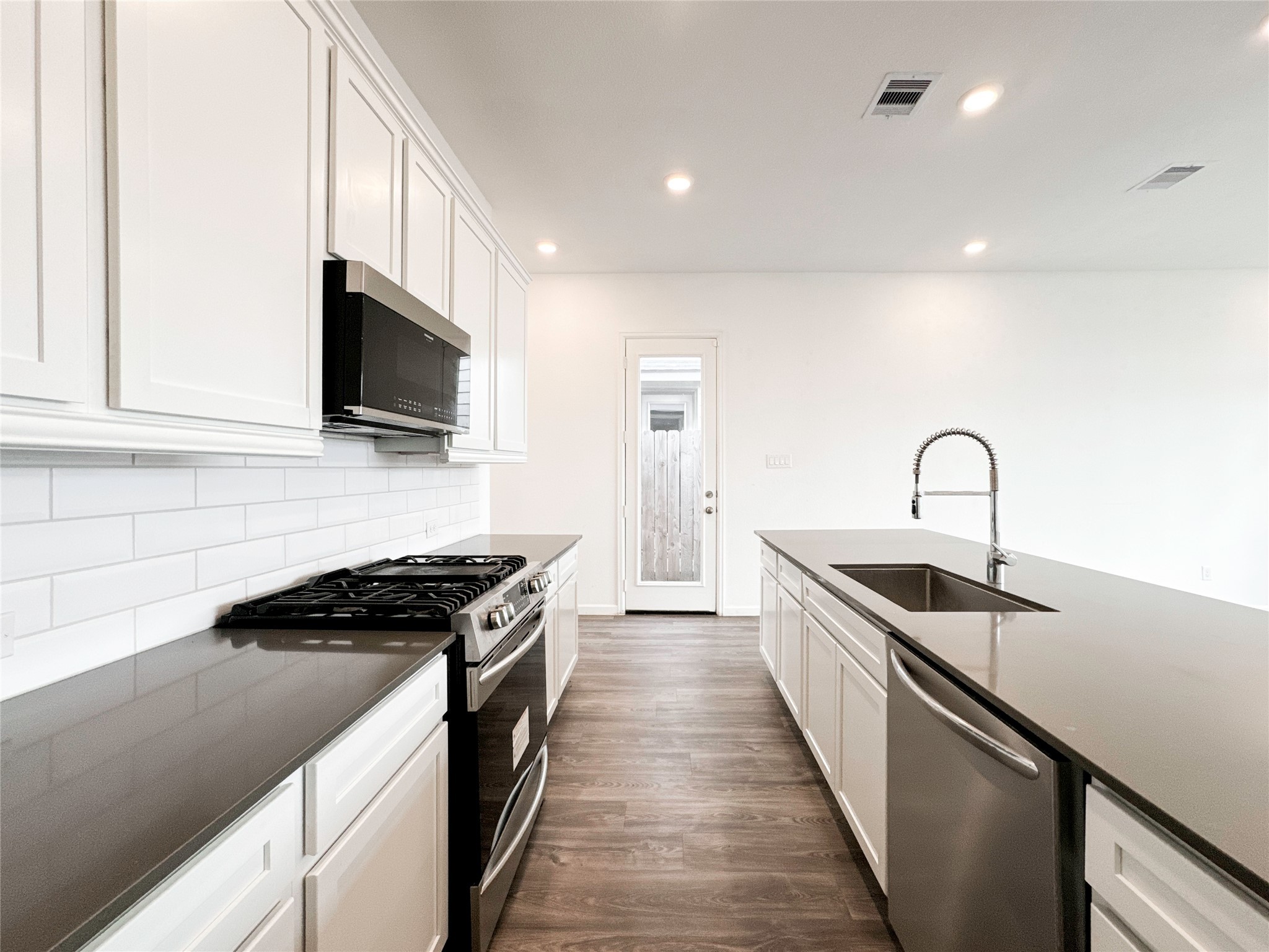 5667 Foggy Vine Court Property Photo 12
