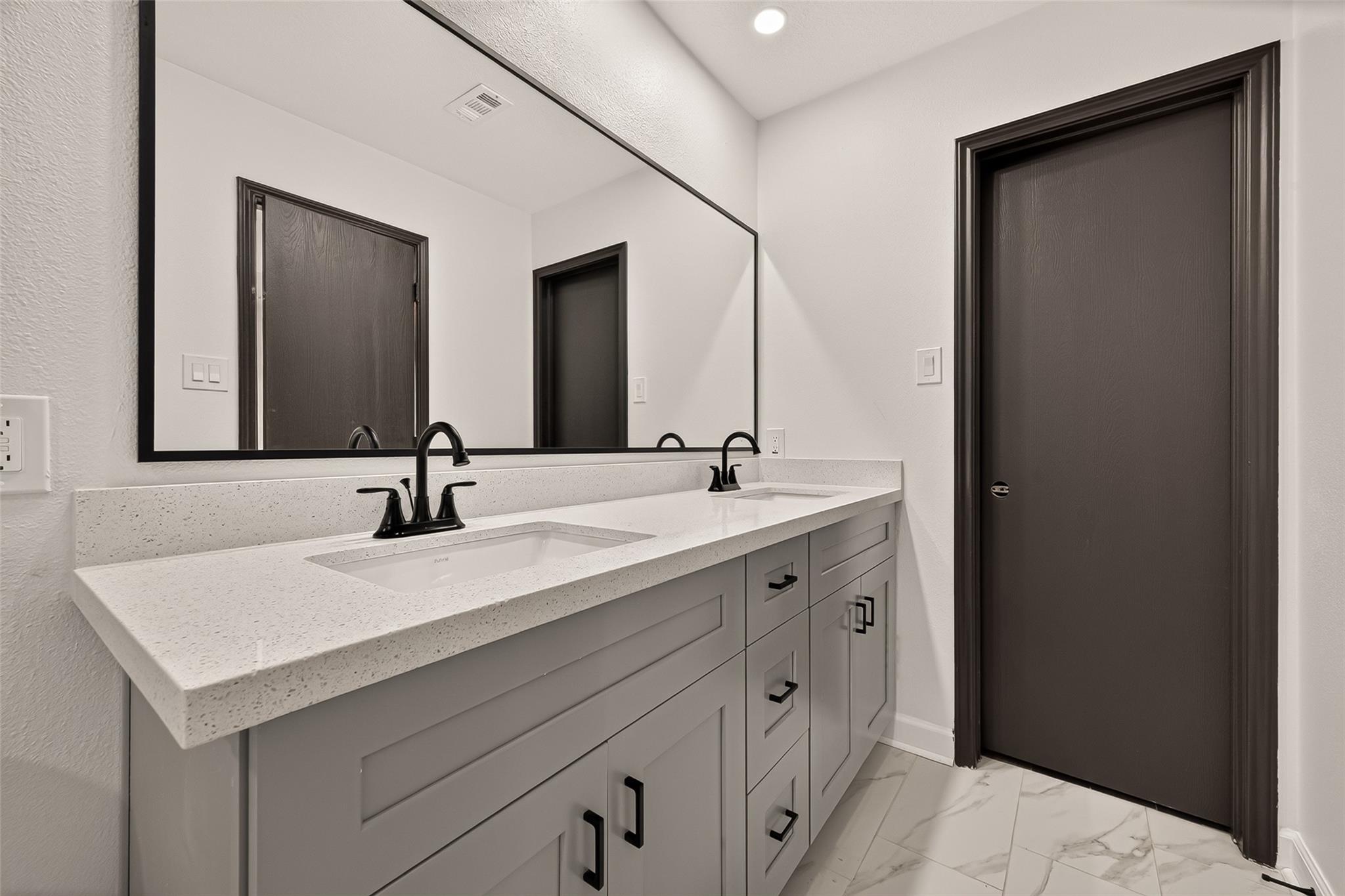 4734 Cypressbluff Lane Property Photo 14