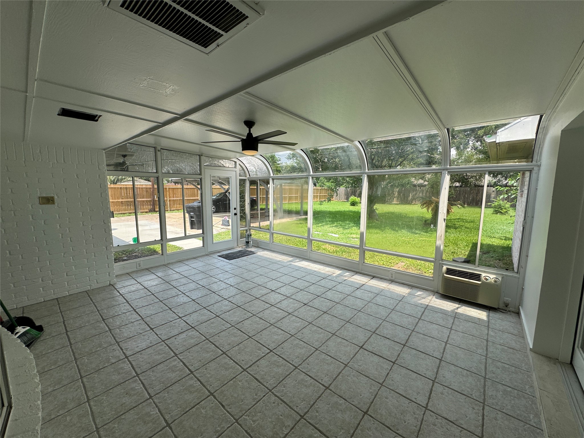 7910 Sands Point Drive Property Photo 23