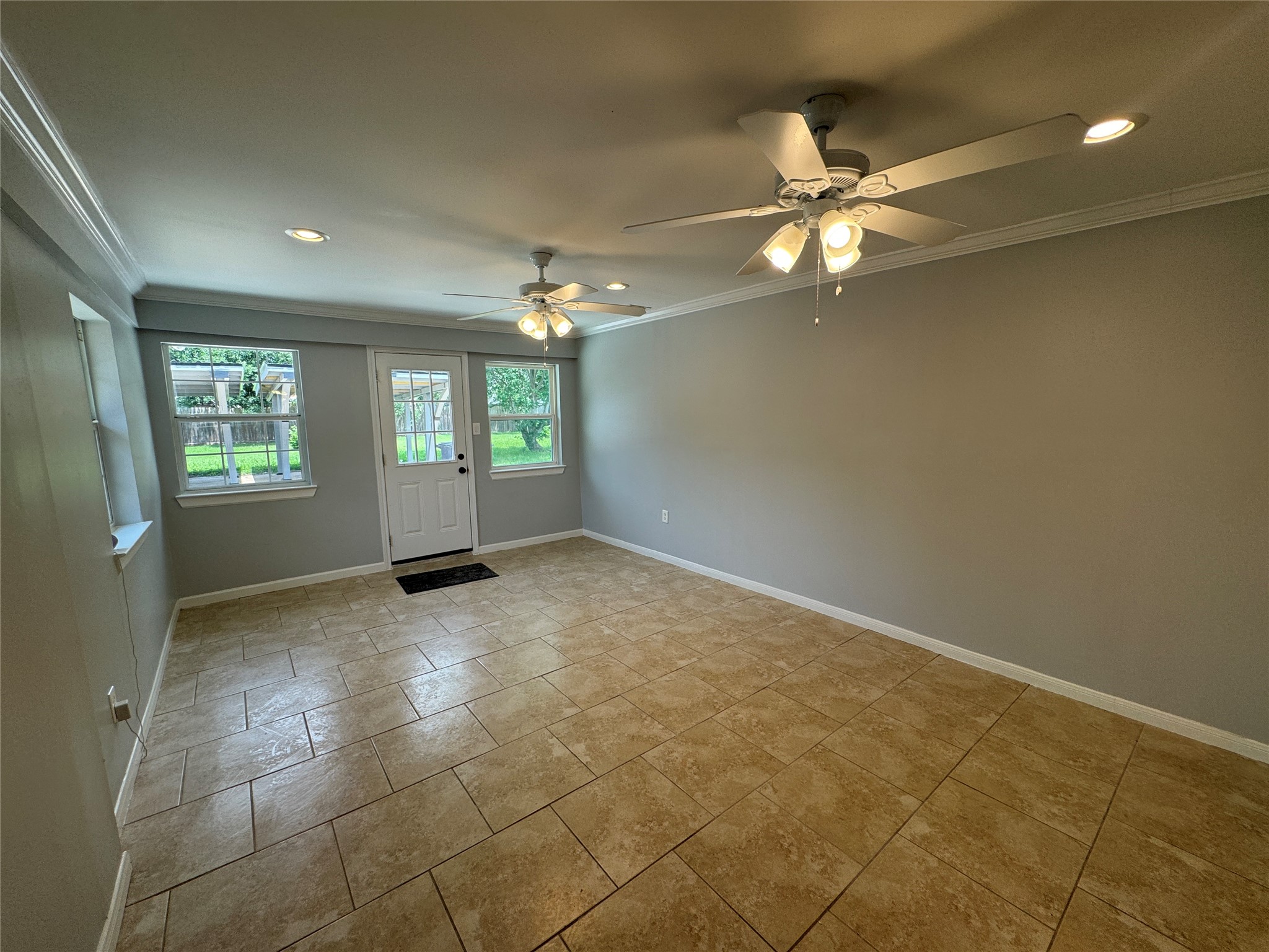 7910 Sands Point Drive Property Photo 25