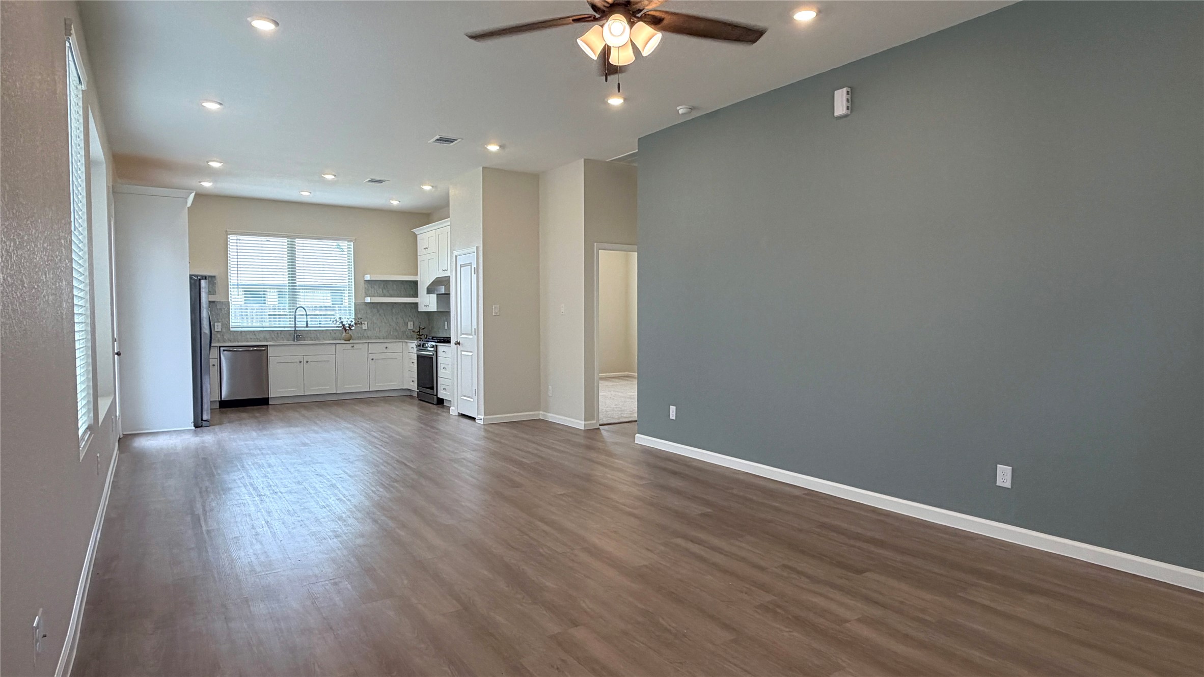 5089 Andorra Bend Lane Property Photo 9