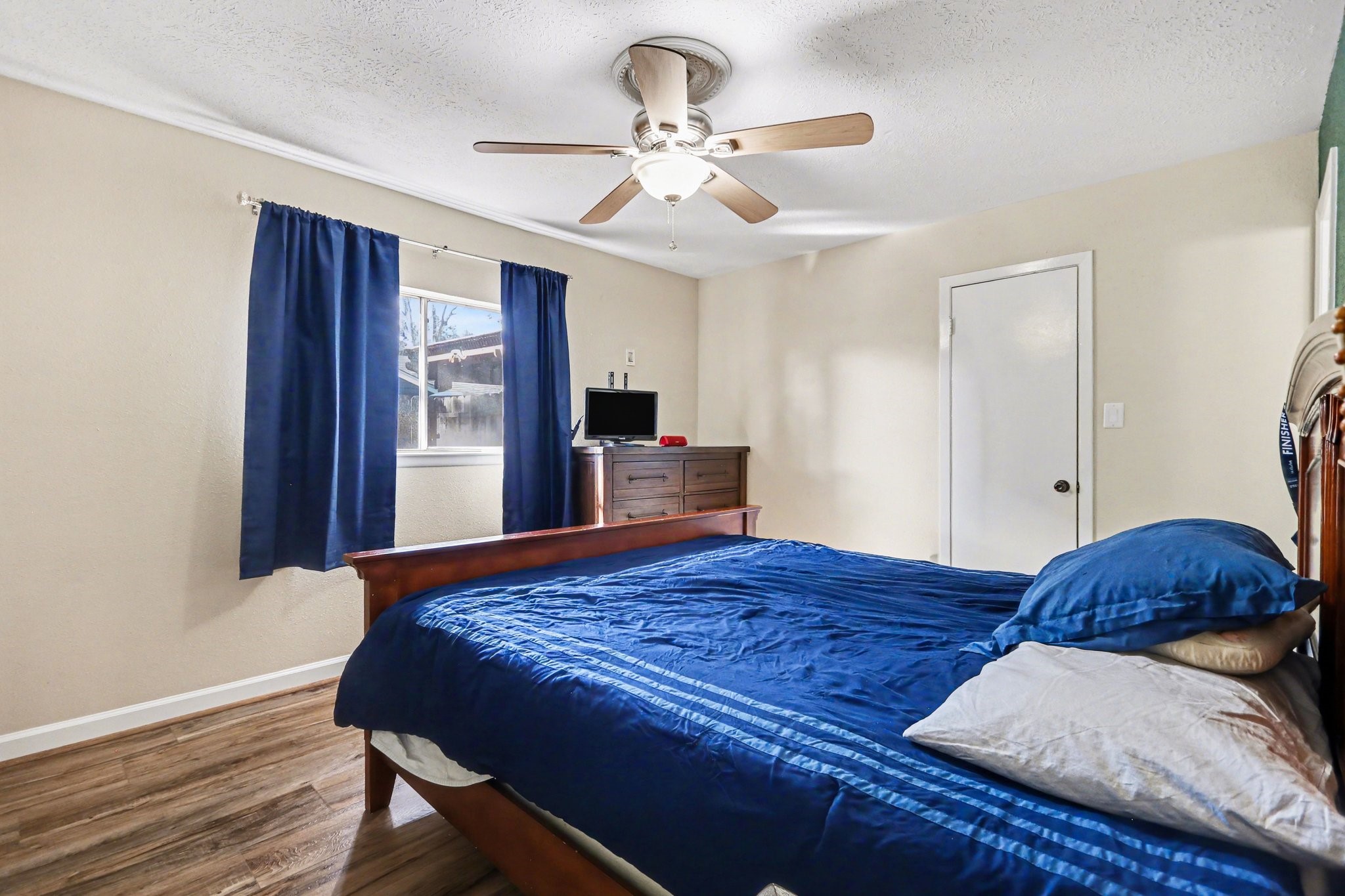 10011 Sand Pass Lane Property Photo 12