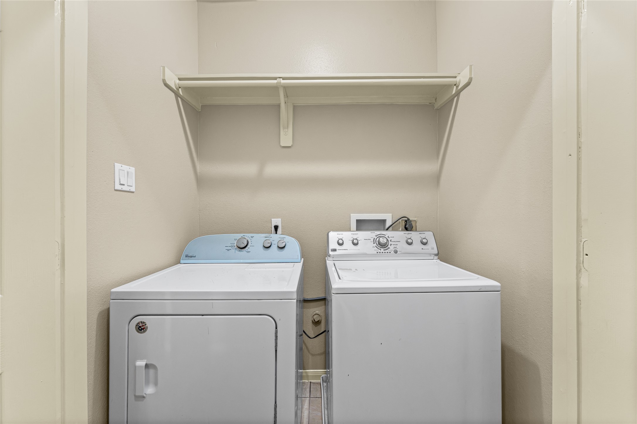 4536 Mallow Street B Property Photo 8