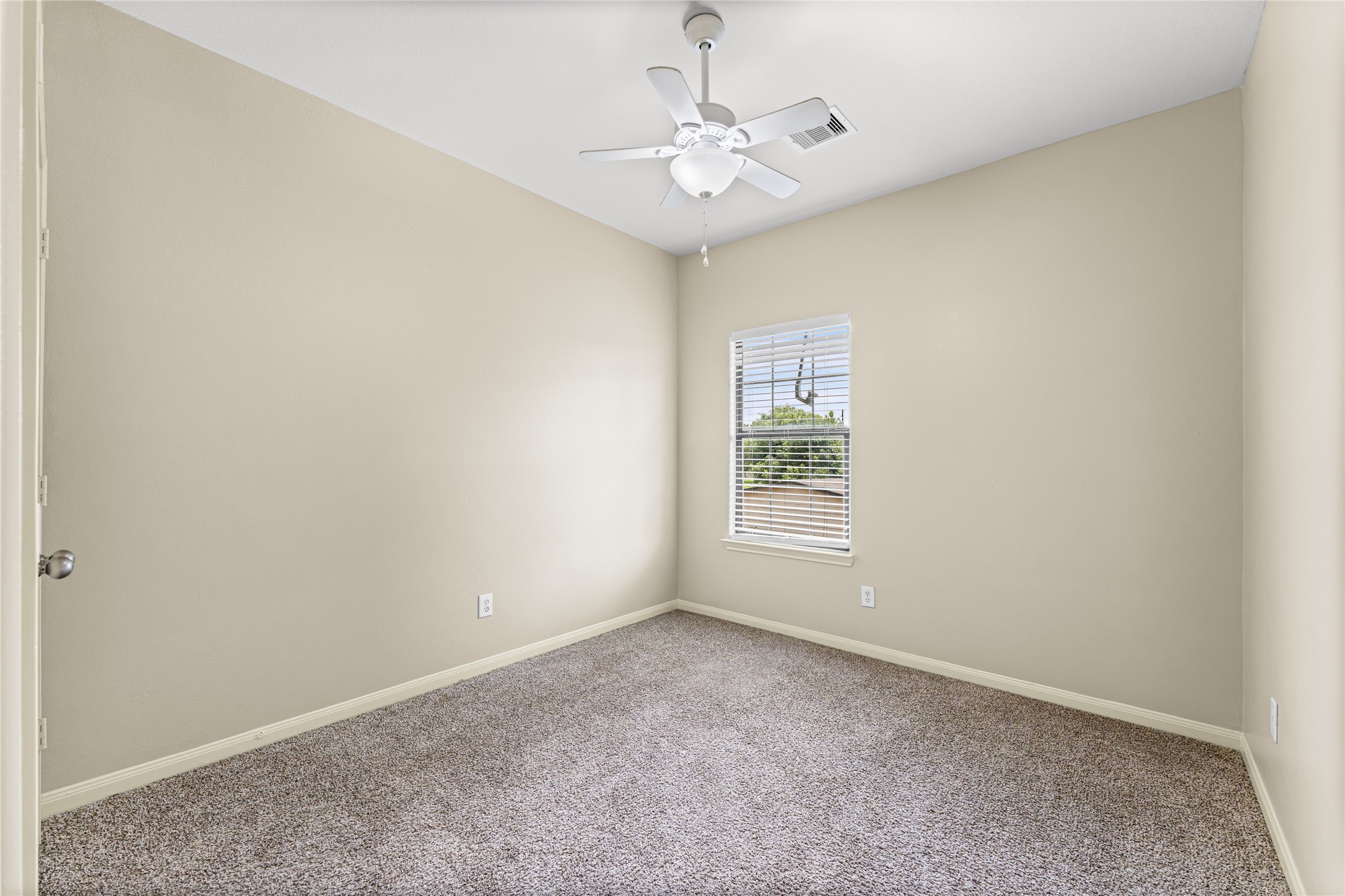 4536 Mallow Street B Property Photo 9