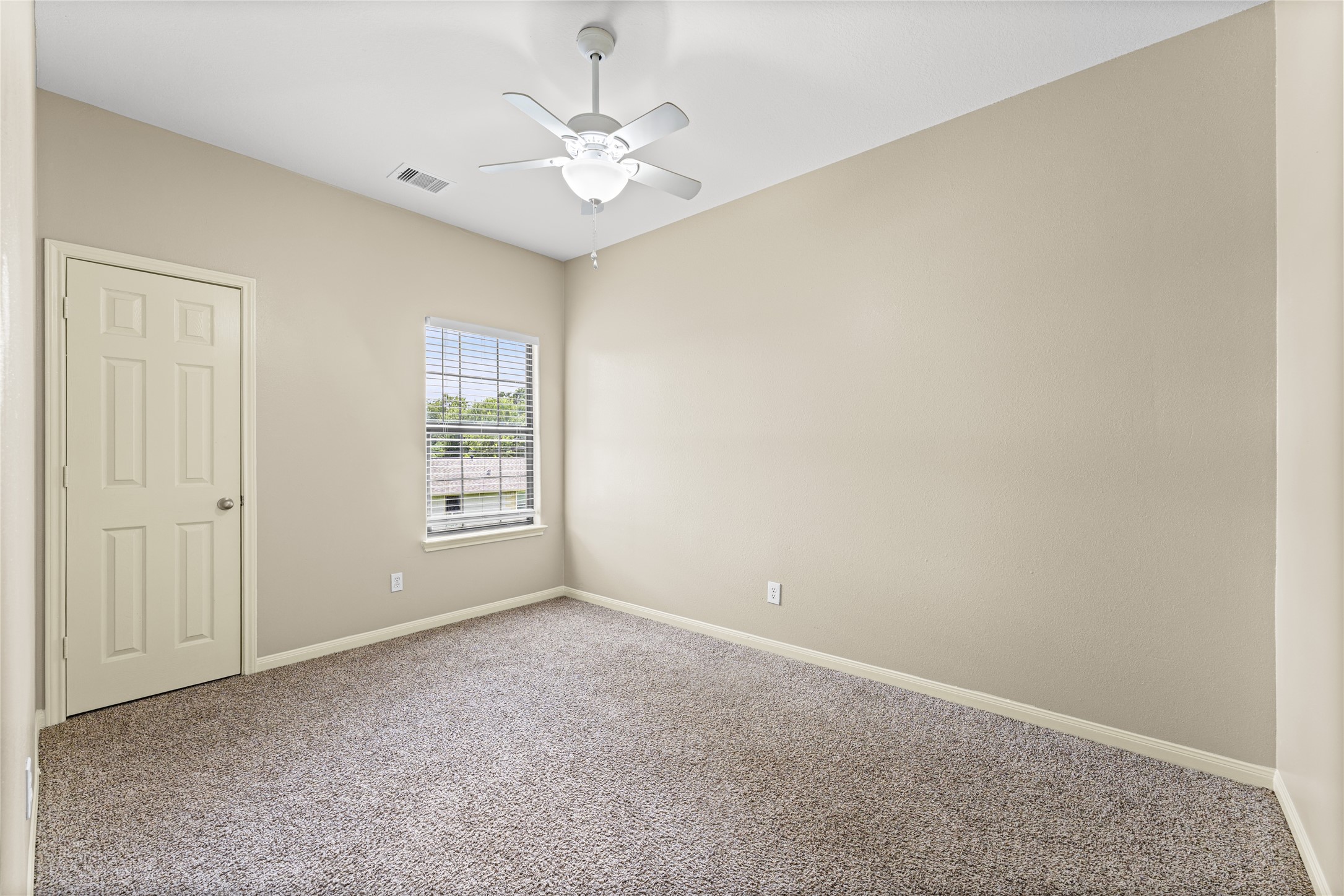 4536 Mallow Street B Property Photo 10