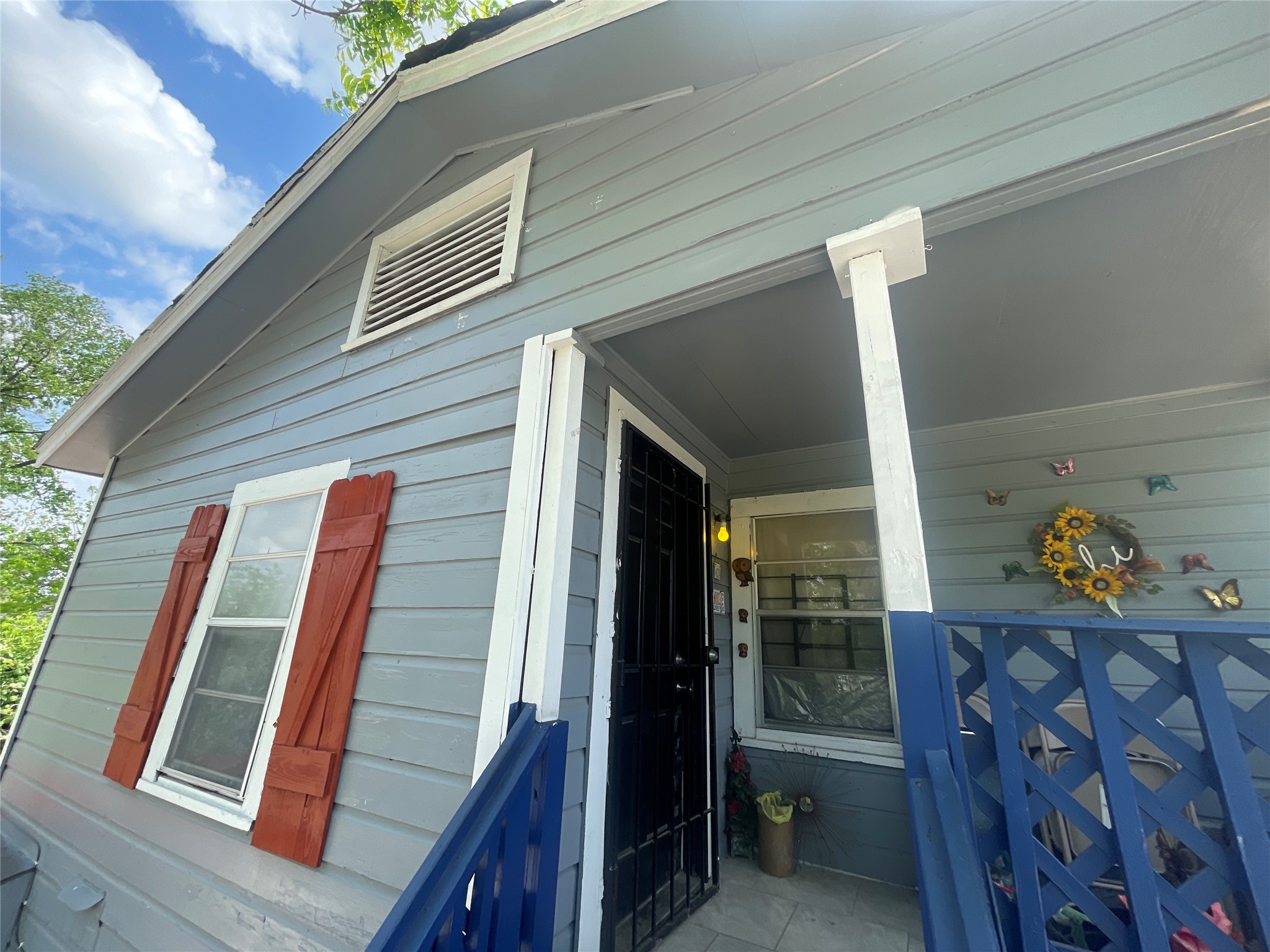 6101 Hirsch Road Property Photo 14