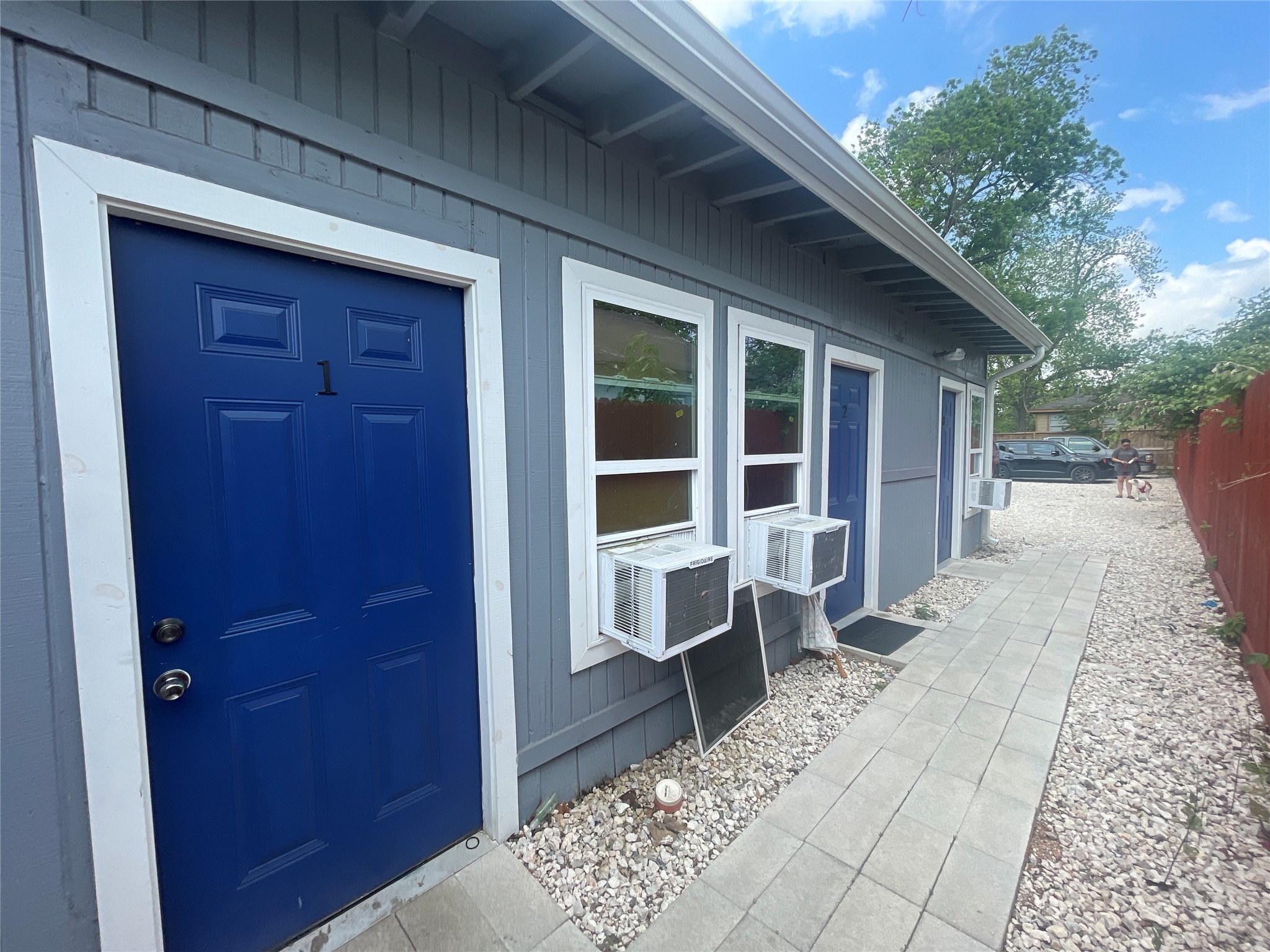 6101 Hirsch Road Property Photo 16