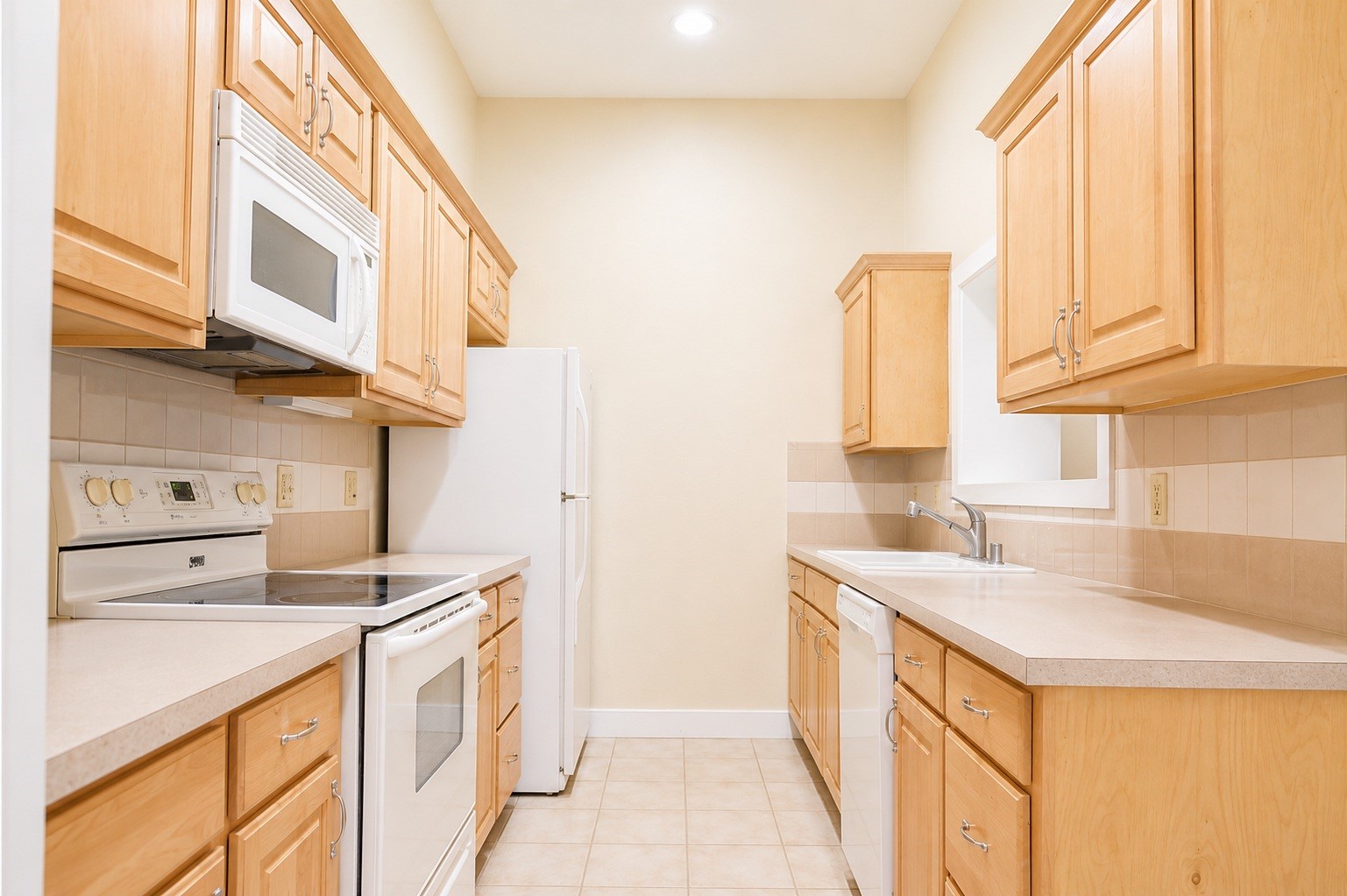 2309 Harborside Drive 206 Property Photo 5