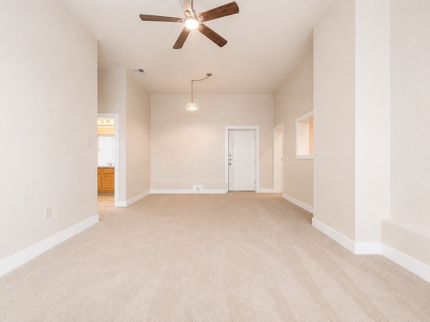 2309 Harborside Drive 206 Property Photo 6