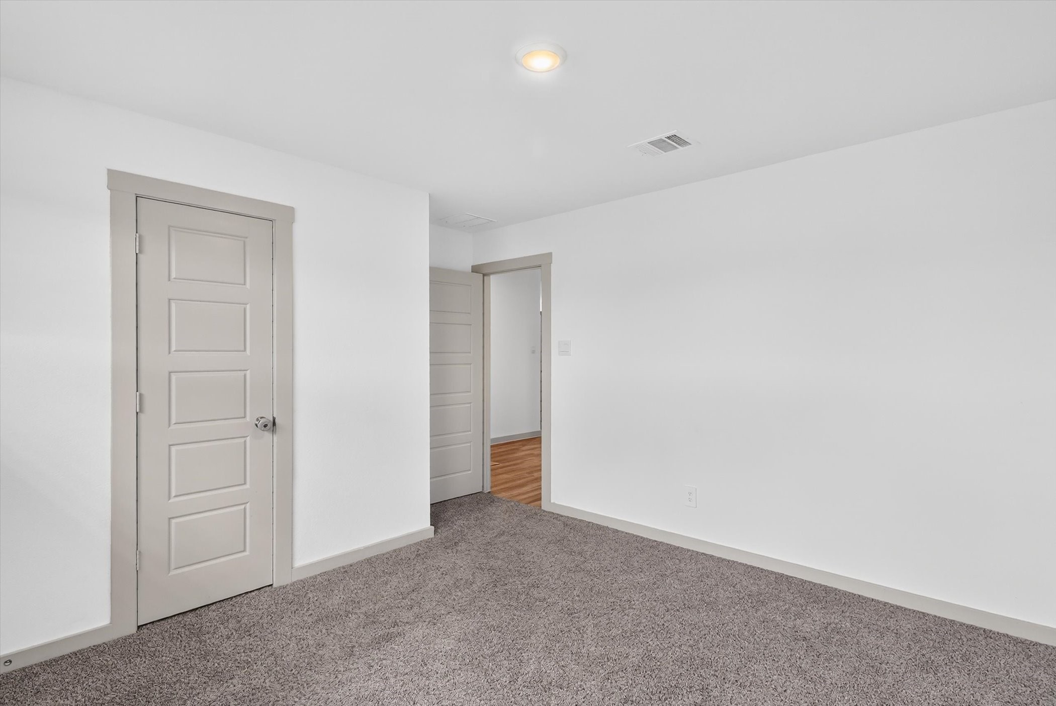 7907 Sleek Flock Lane Property Photo 22
