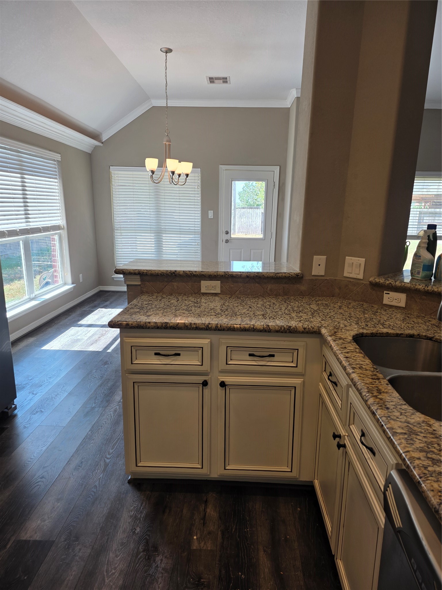 6216 N Fawnlake Drive Property Photo 10
