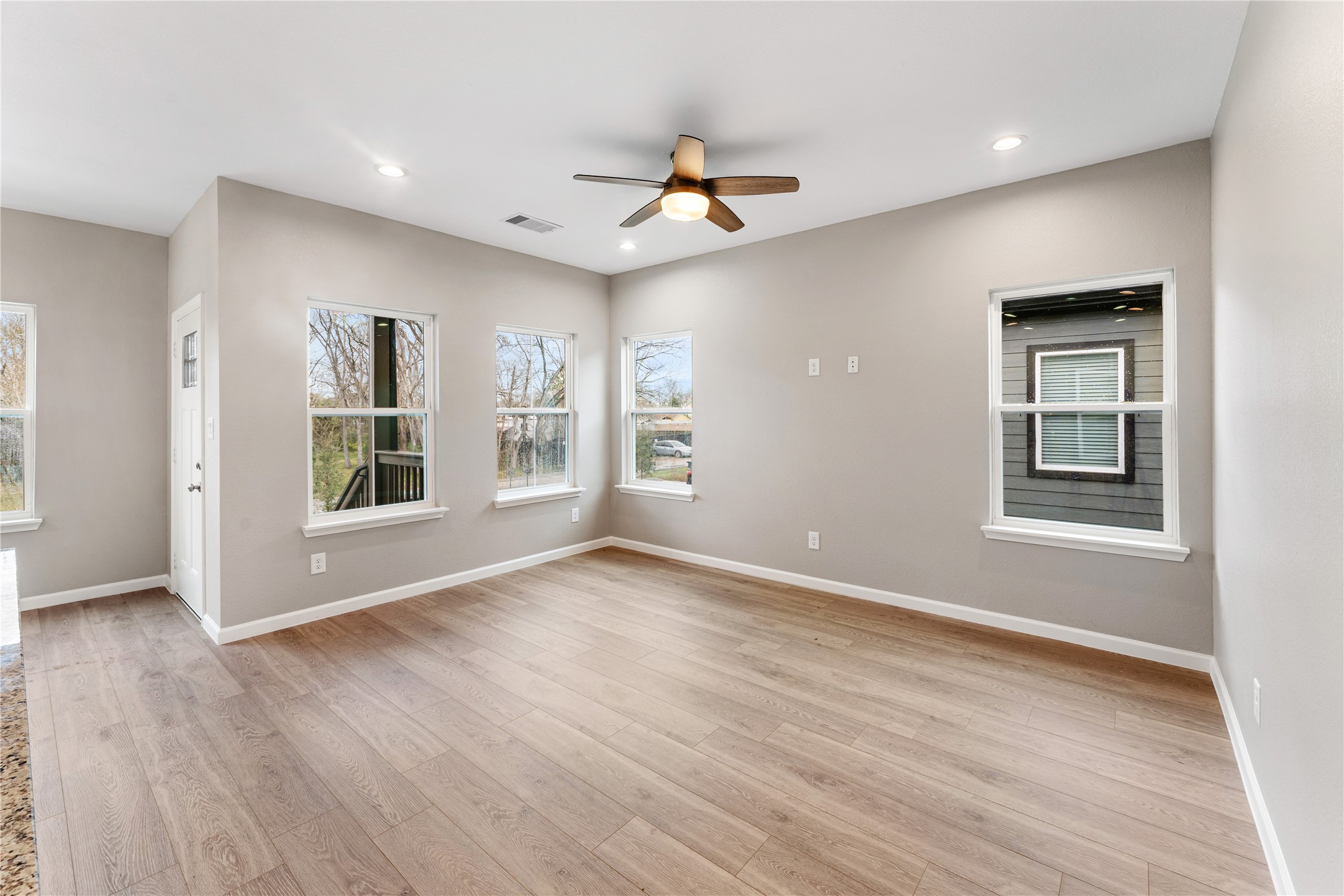 10317 Teneha Drive A Property Photo 10