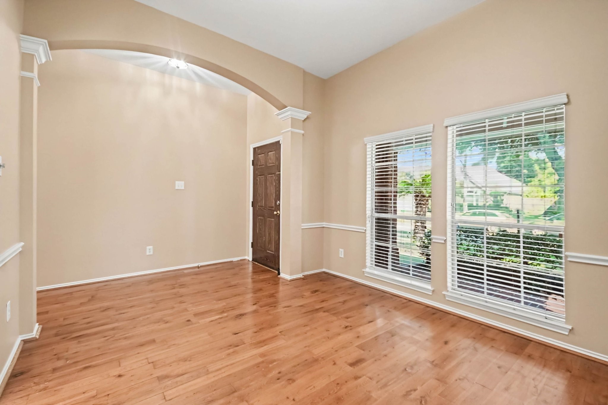 3022 Valley Court Property Photo 12