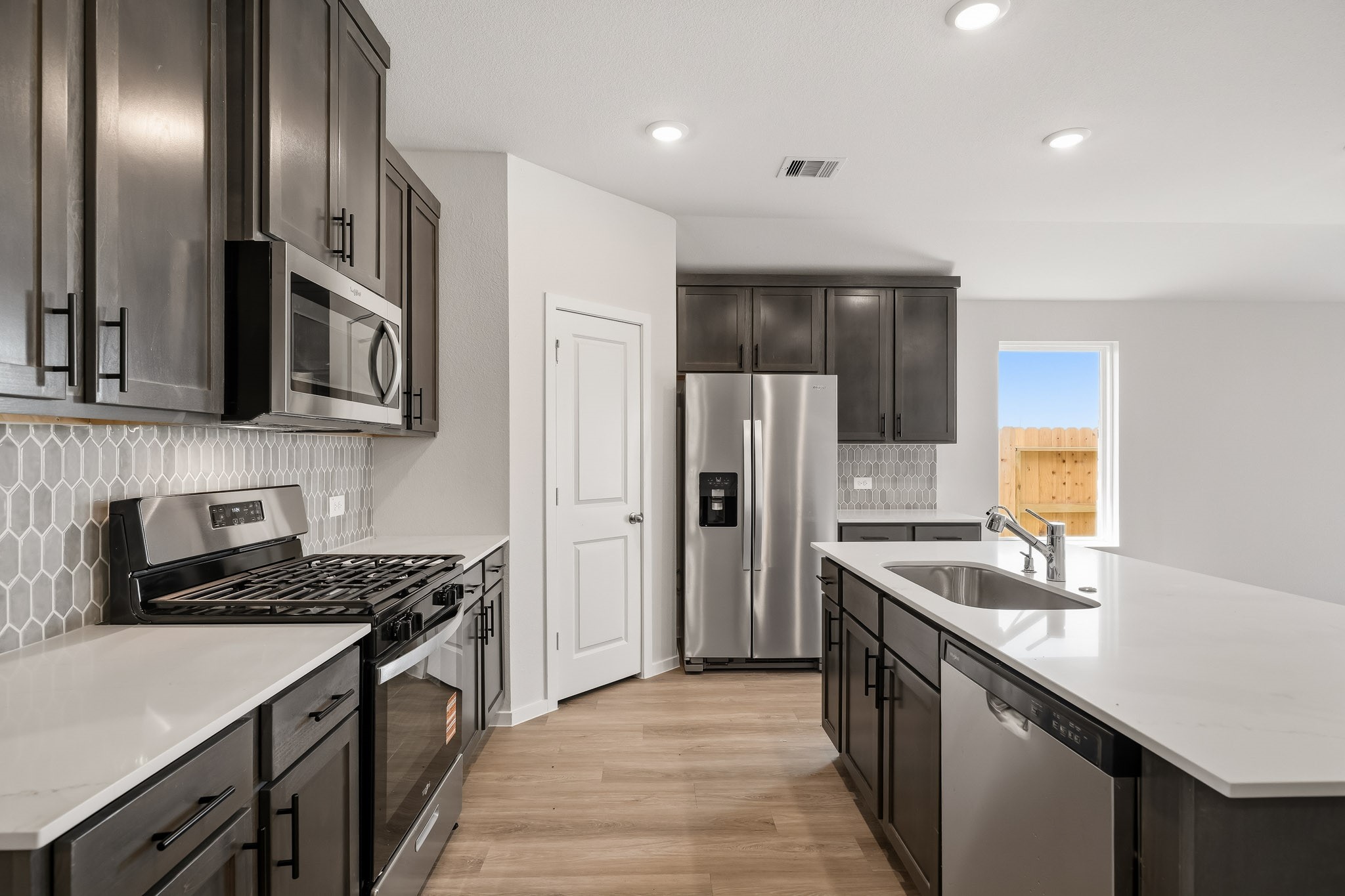 1060 Selene Sky Drive Property Photo 3